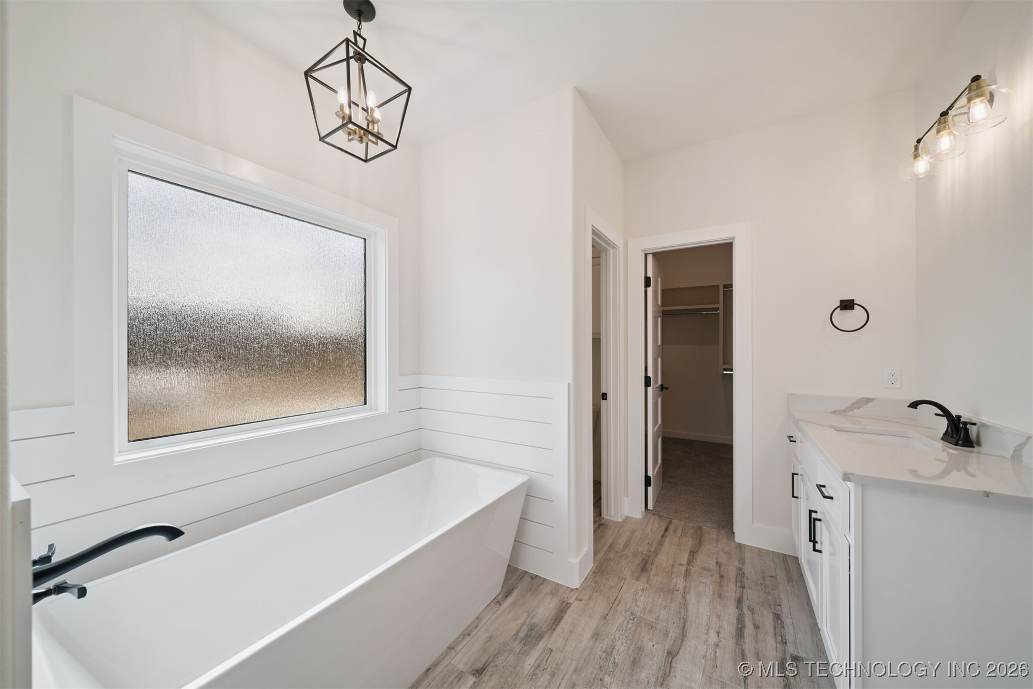 21755 S Country Ridge Court Property Photo 27