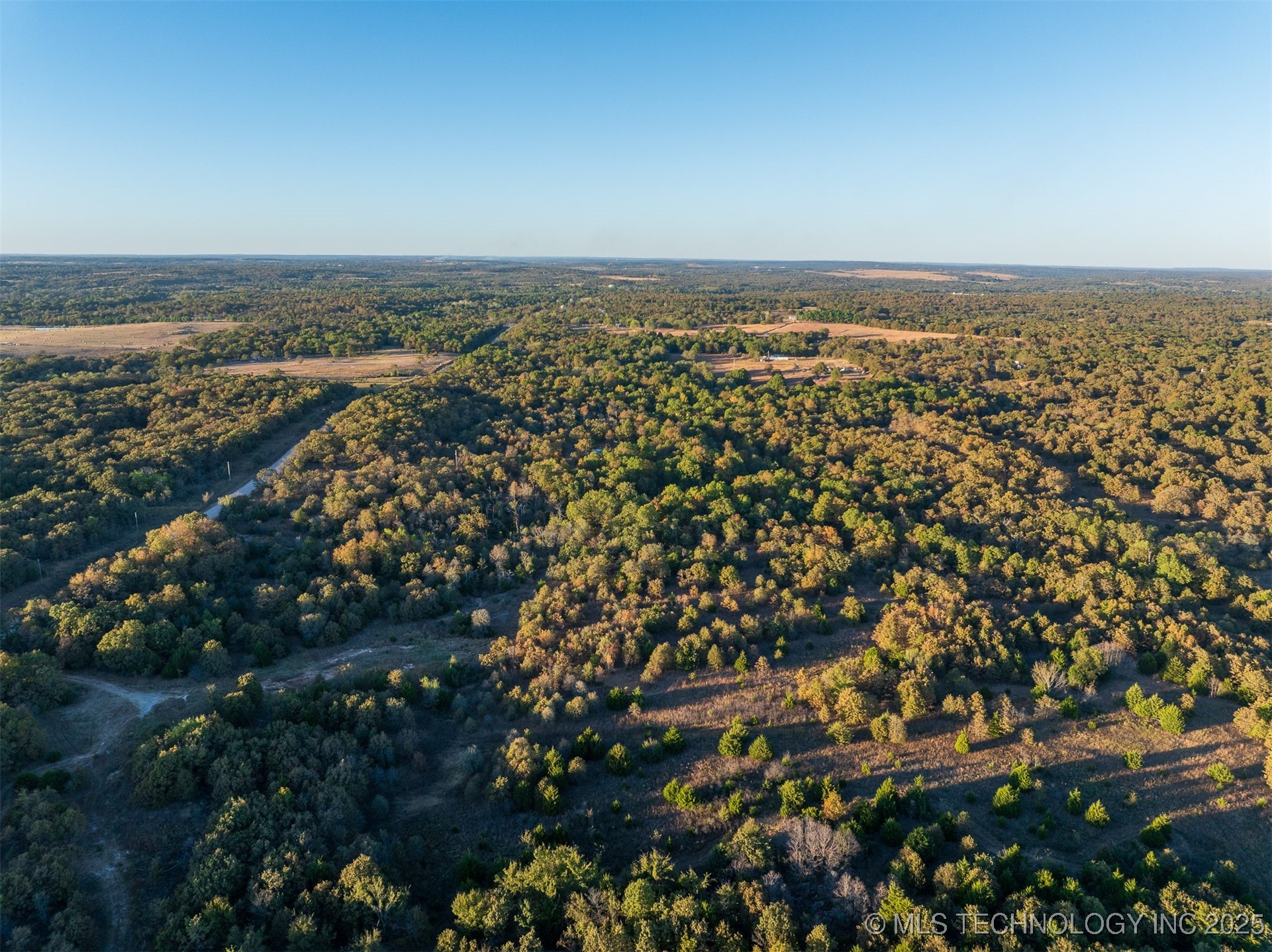 1 S 401 West Avenue Property Photo 12