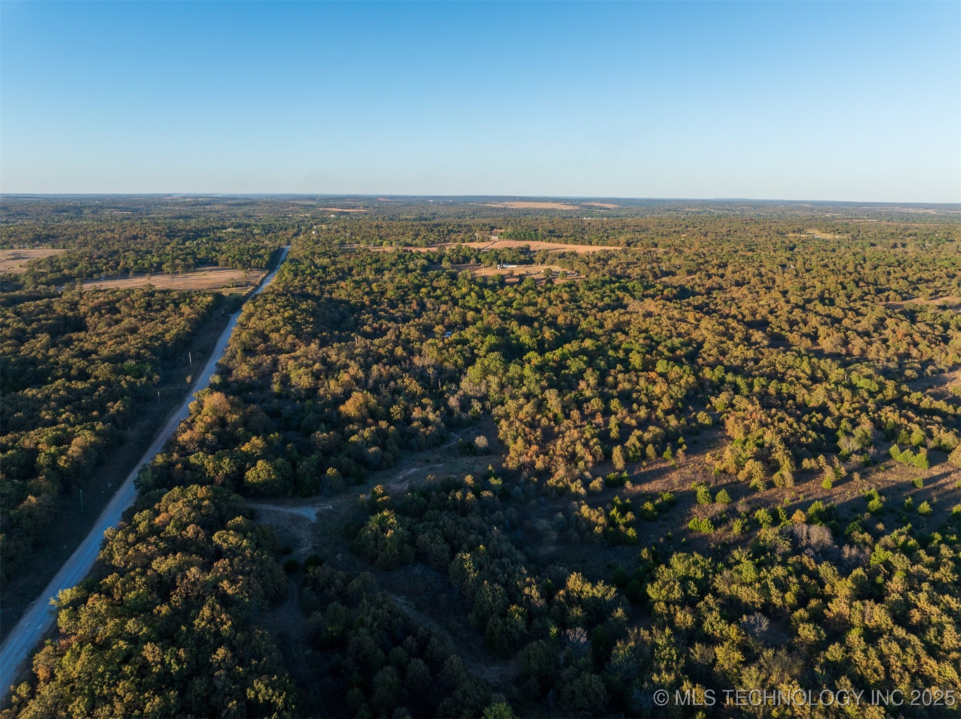 1 S 401 West Avenue Property Photo 13