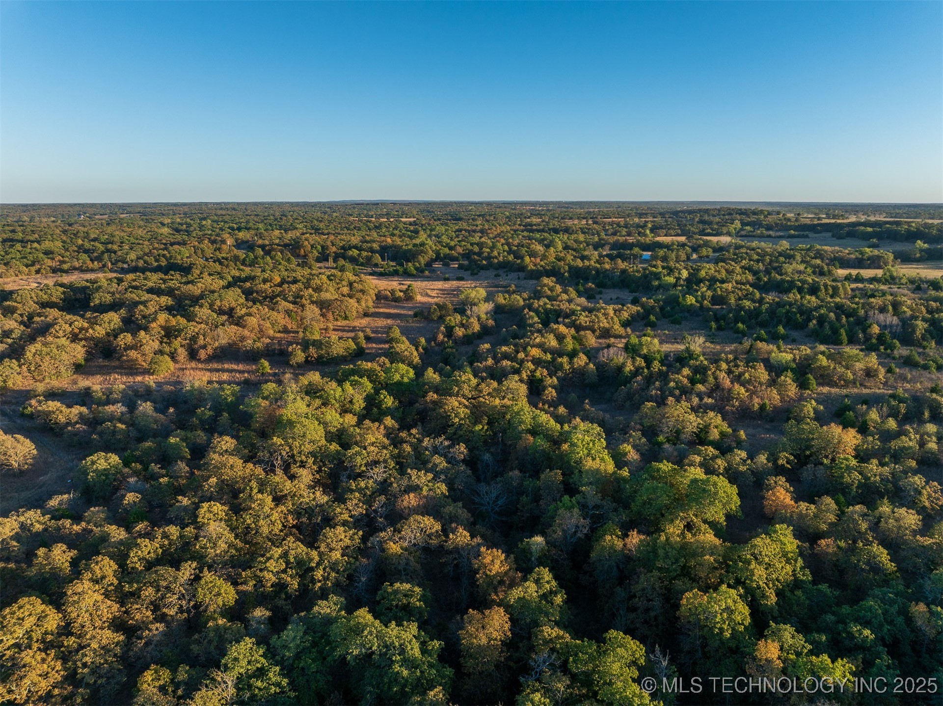 1 S 401 West Avenue Property Photo 21