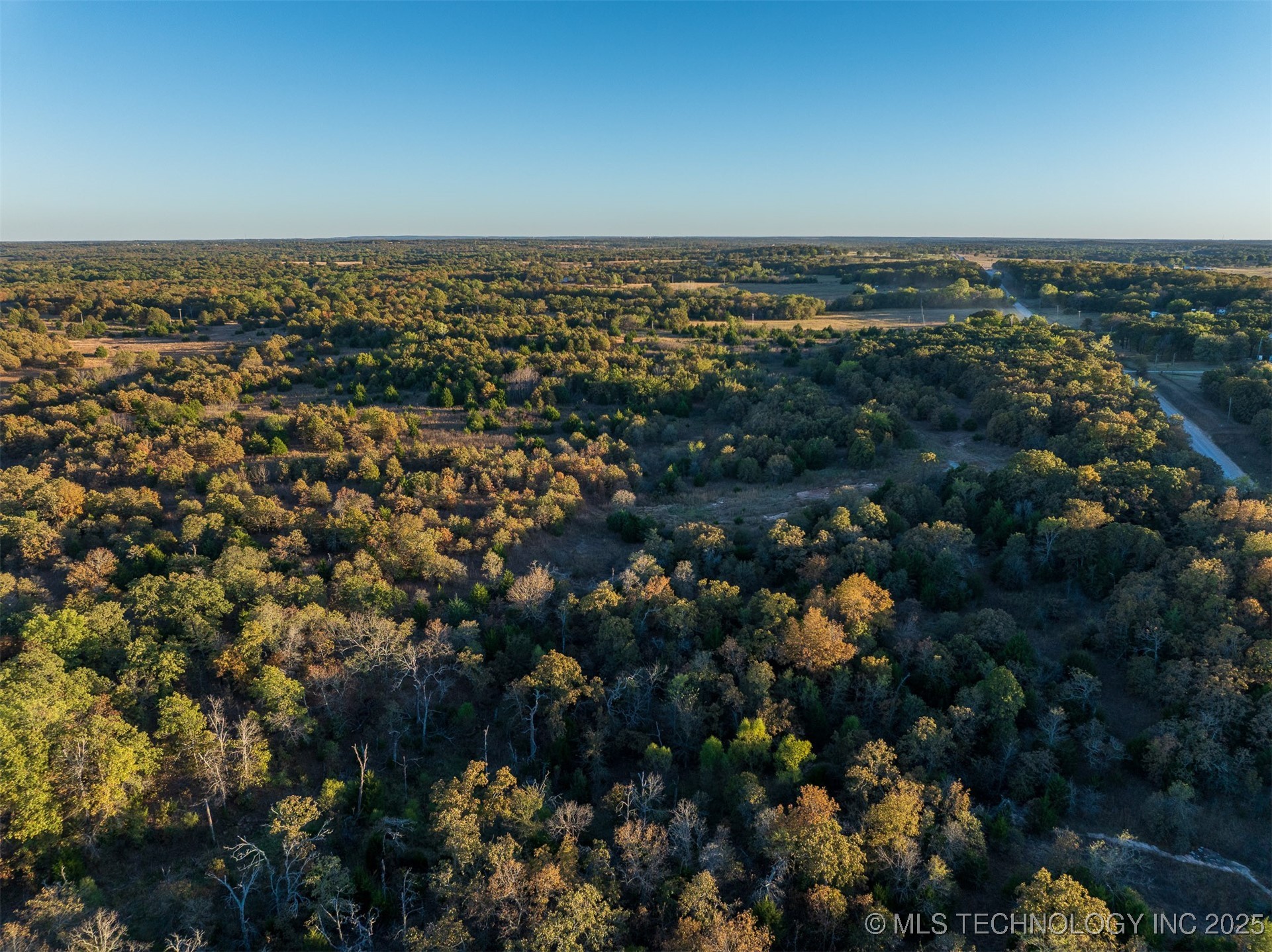 1 S 401 West Avenue Property Photo 23