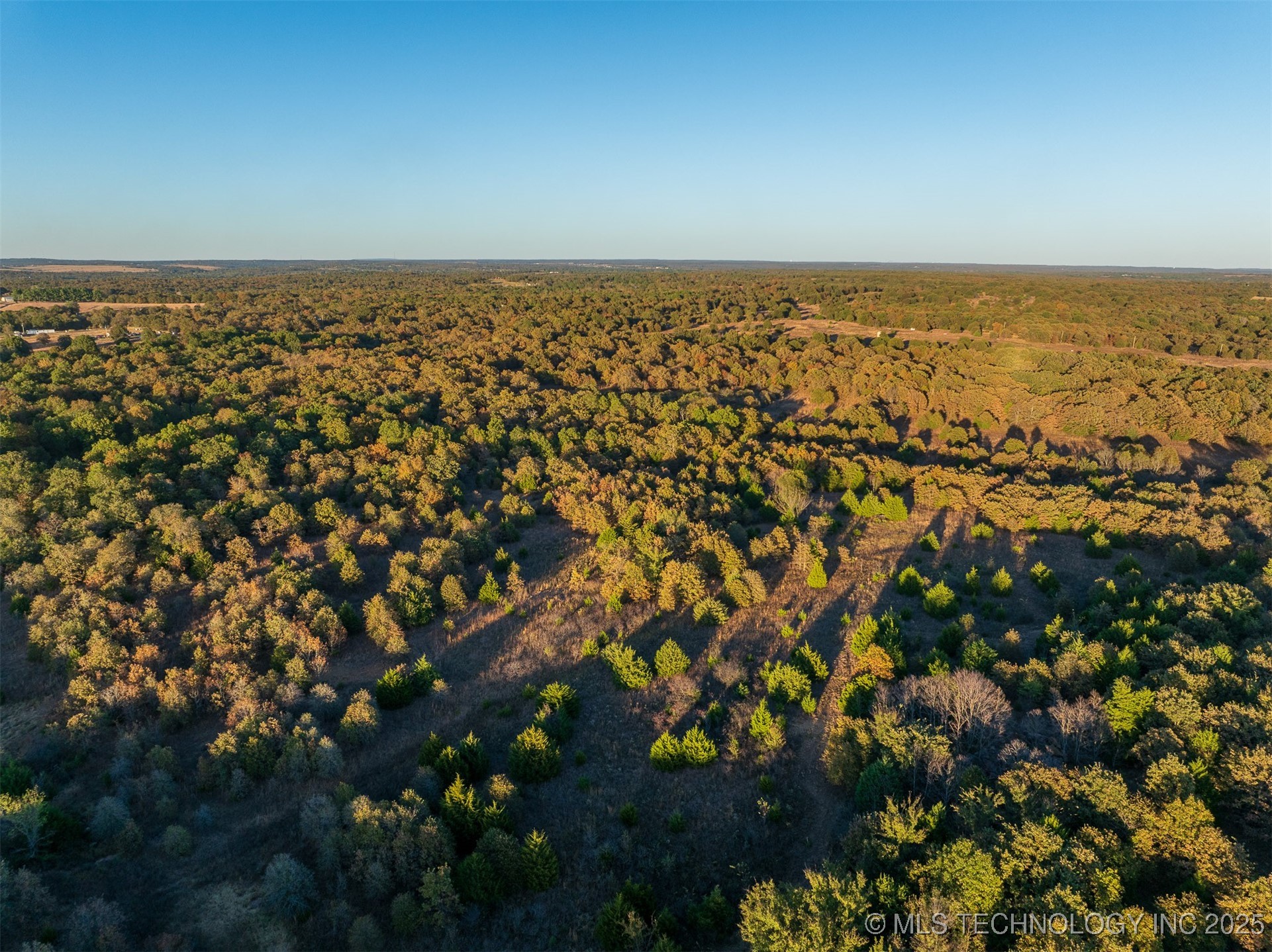 1 S 401 West Avenue Property Photo 29