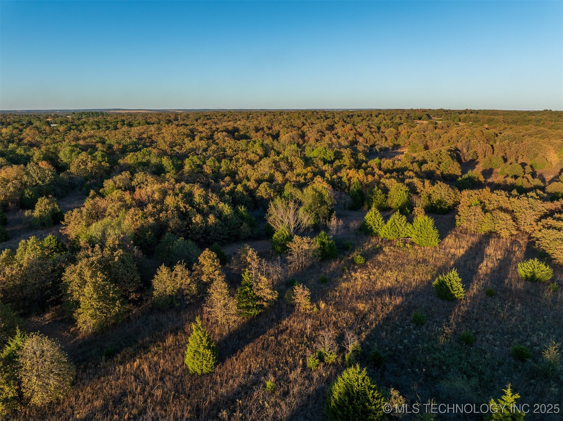 1 S 401 West Avenue Property Photo 31