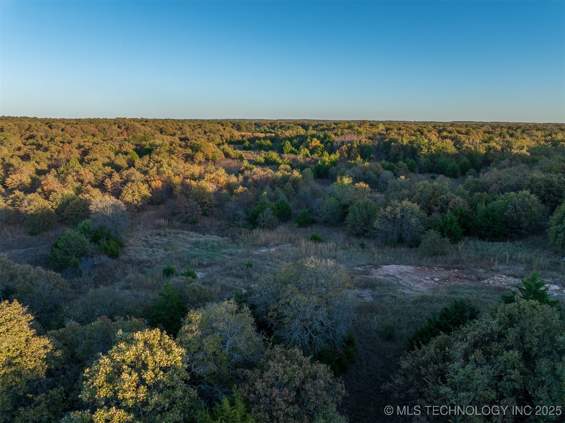 1 S 401 West Avenue Property Photo 35