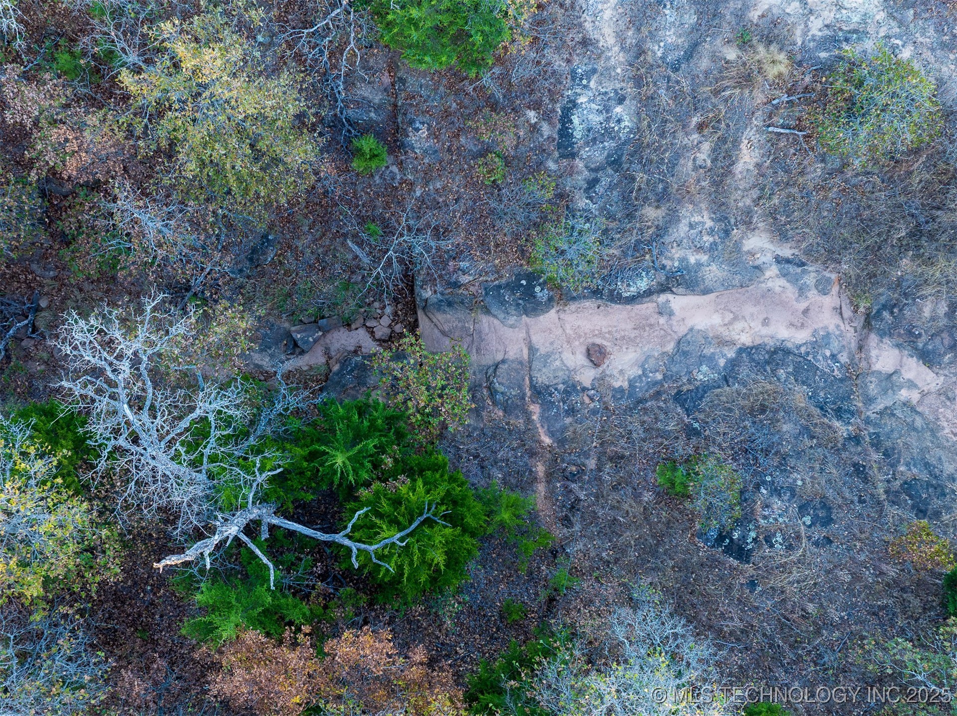 1 S 401 West Avenue Property Photo 36