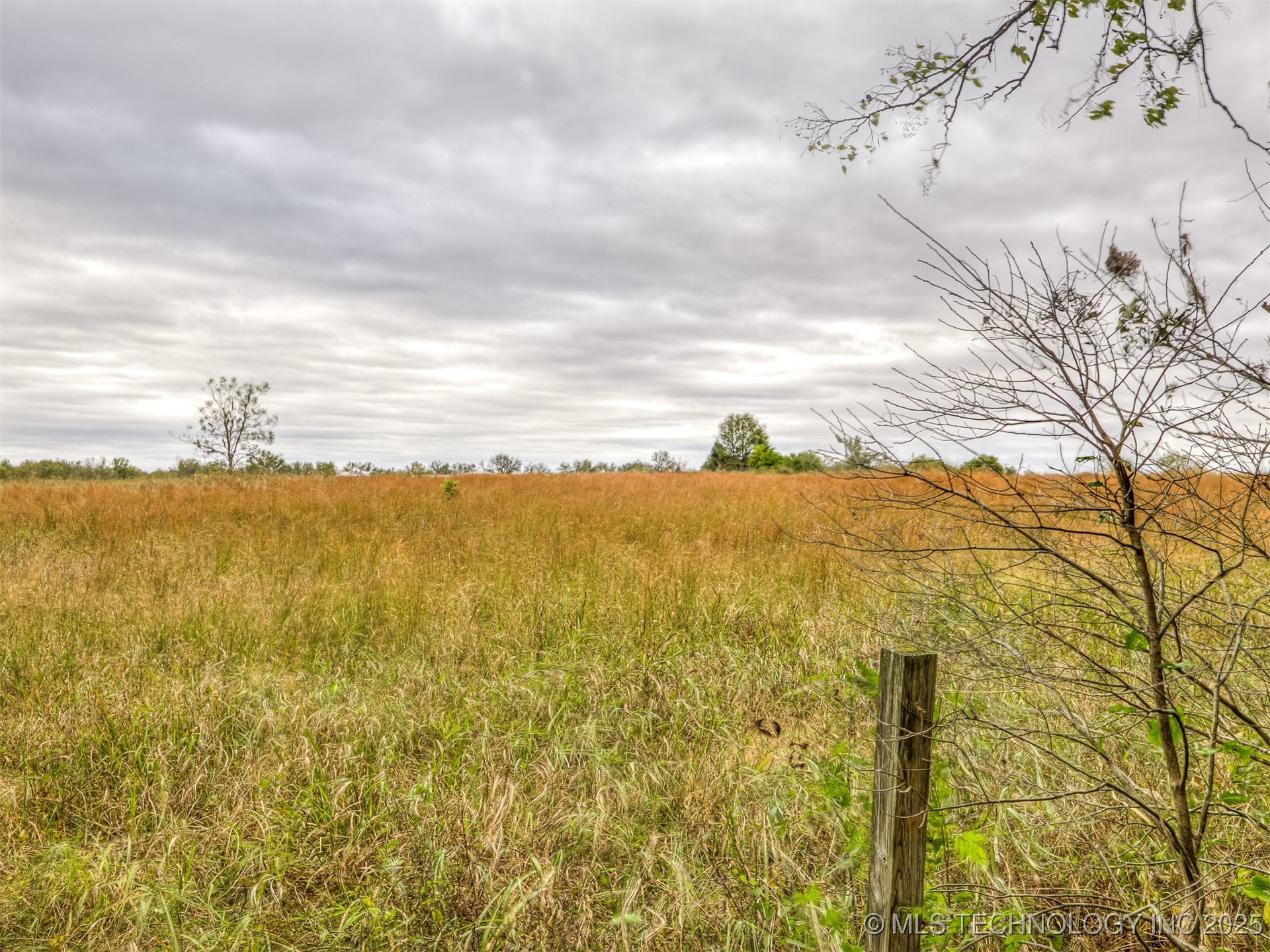 38945 N 4030 Road Property Photo 12