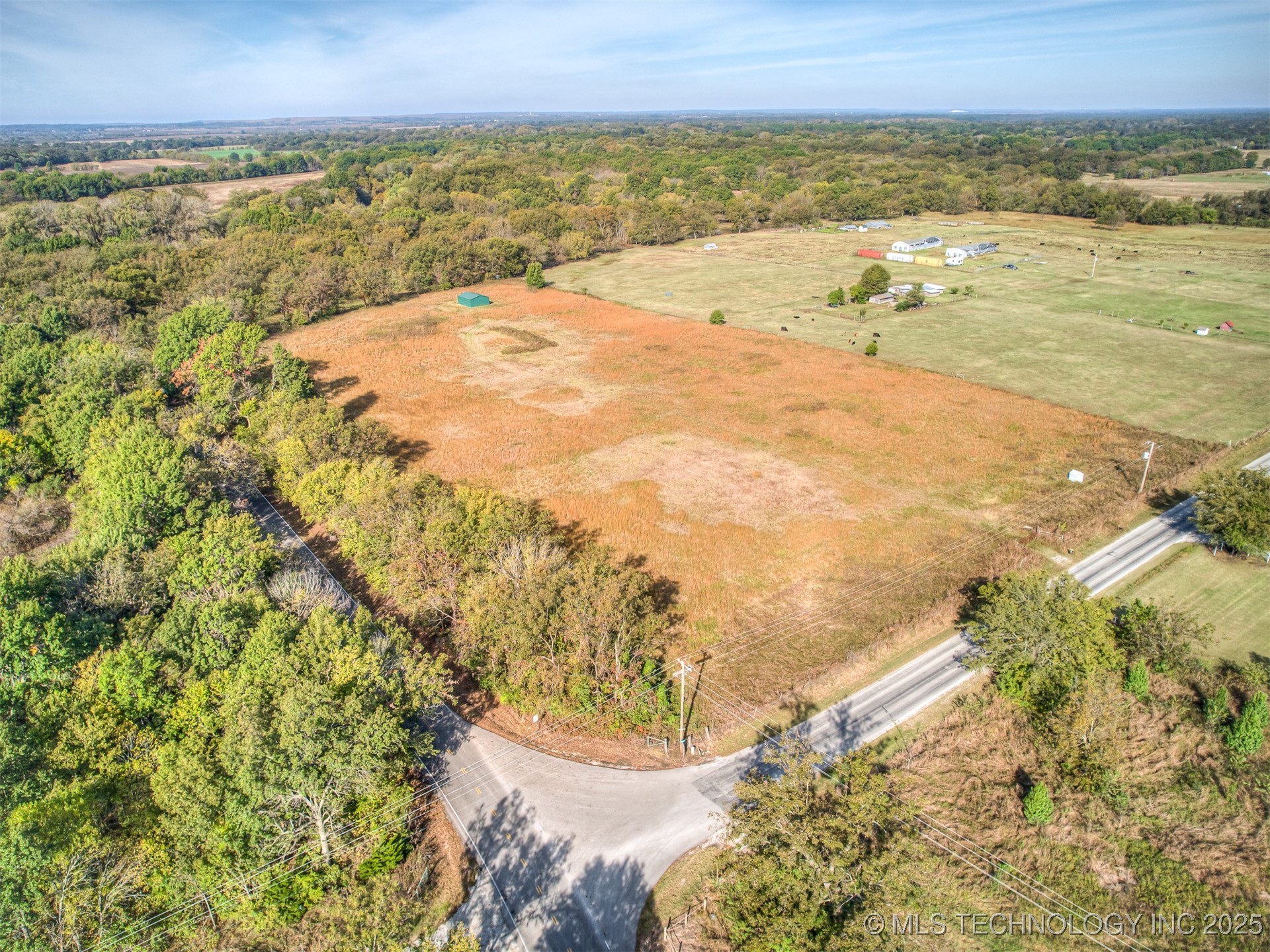 38945 N 4030 Road Property Photo 21