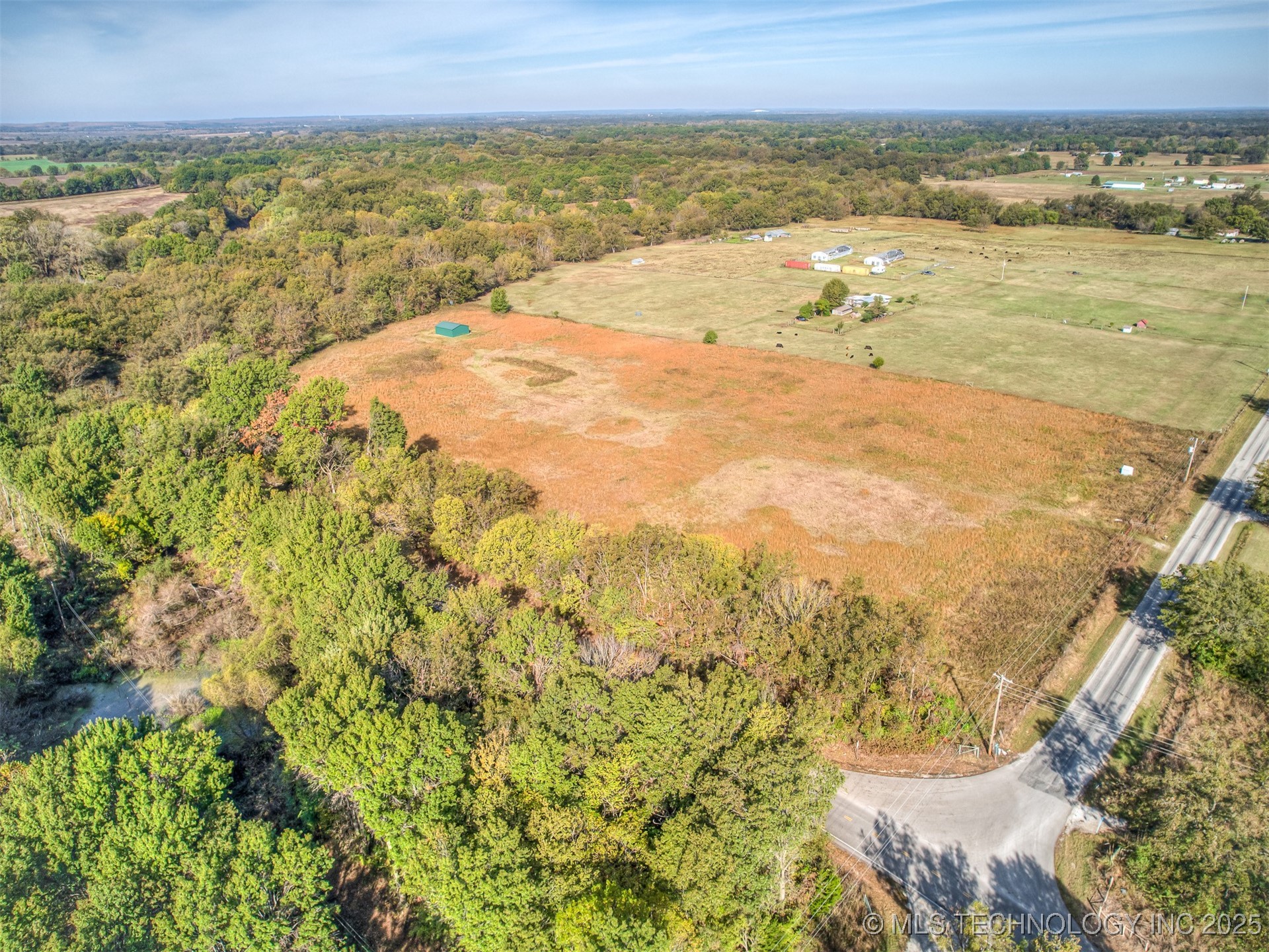 38945 N 4030 Road Property Photo 22