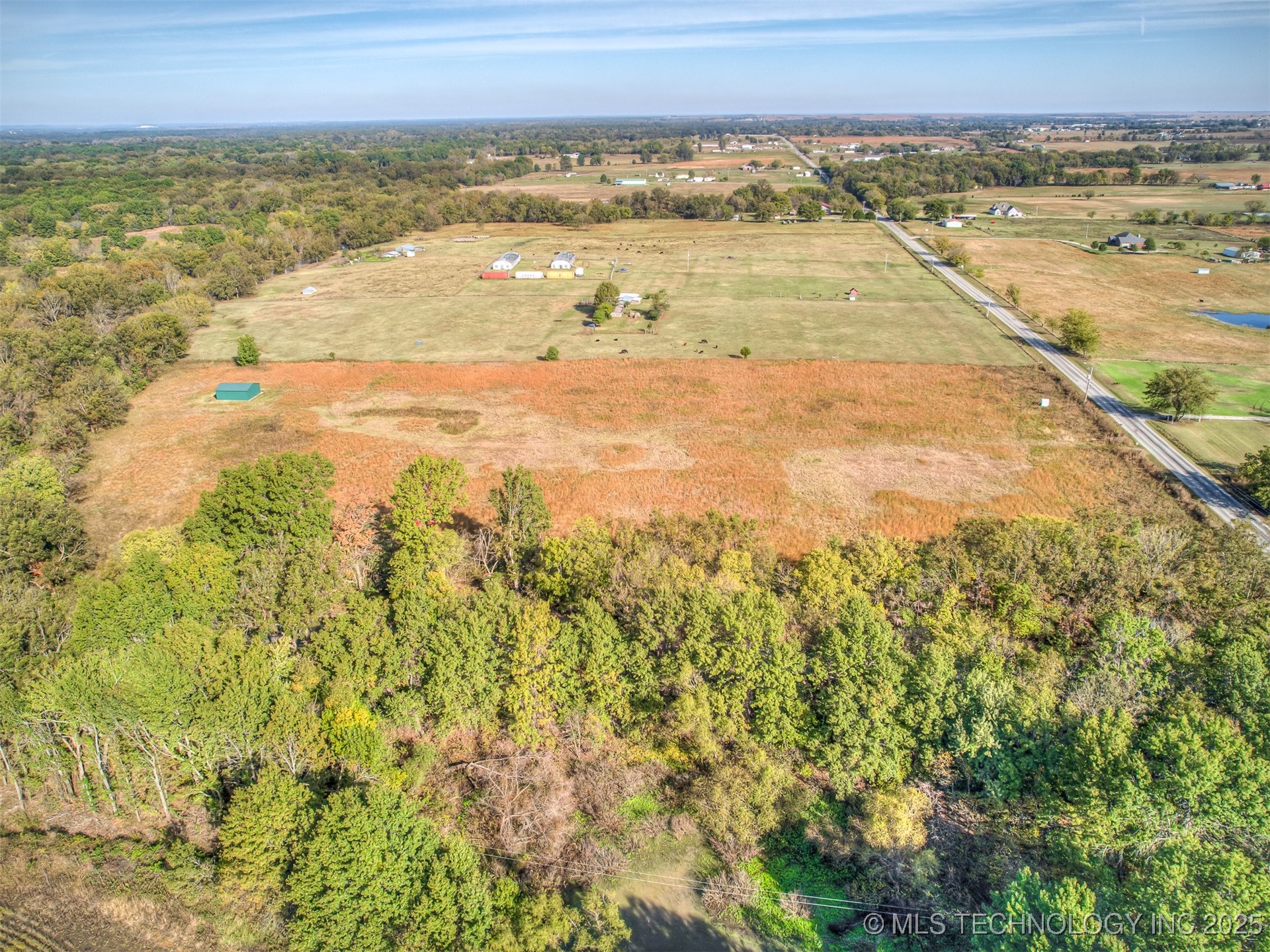 38945 N 4030 Road Property Photo 23