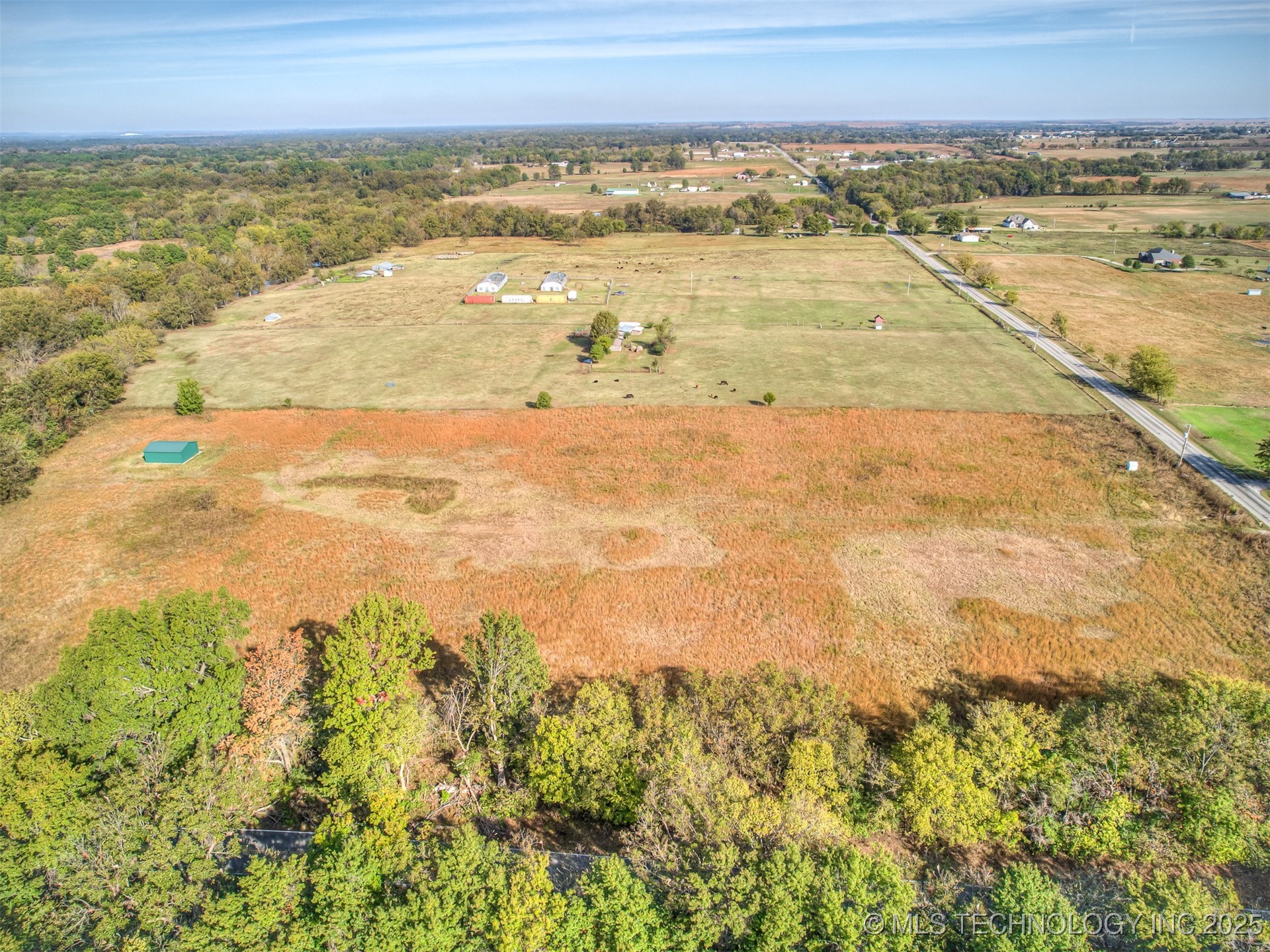 38945 N 4030 Road Property Photo 24