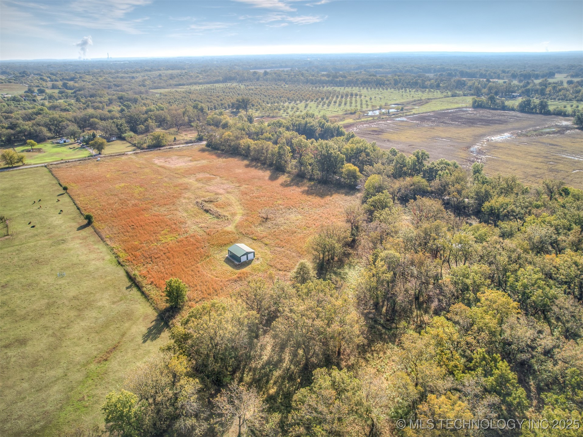 38945 N 4030 Road Property Photo 27