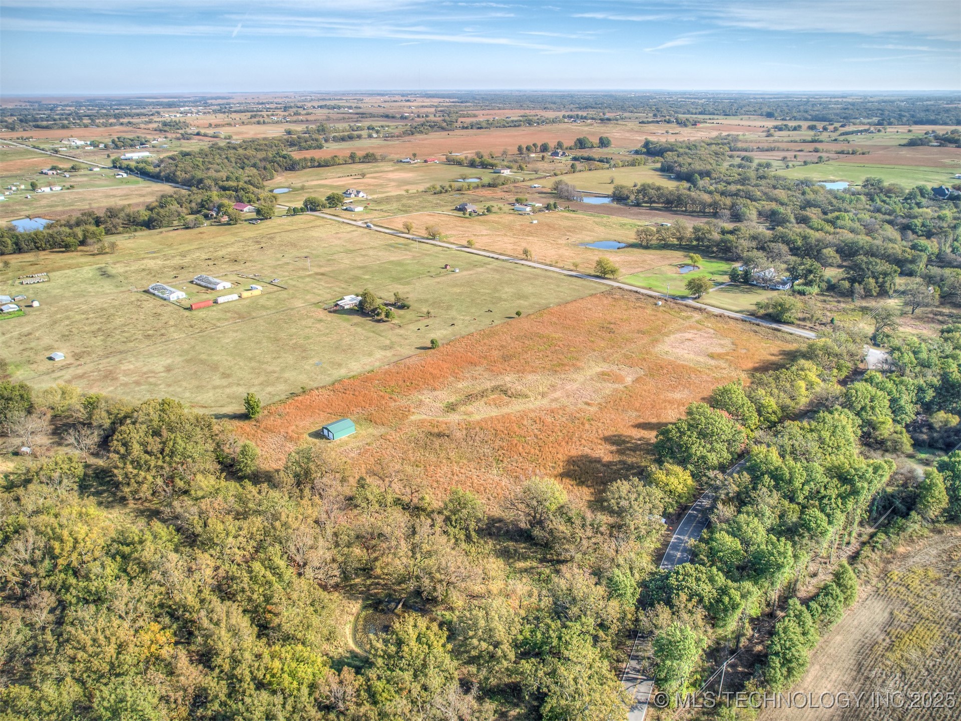 38945 N 4030 Road Property Photo 37