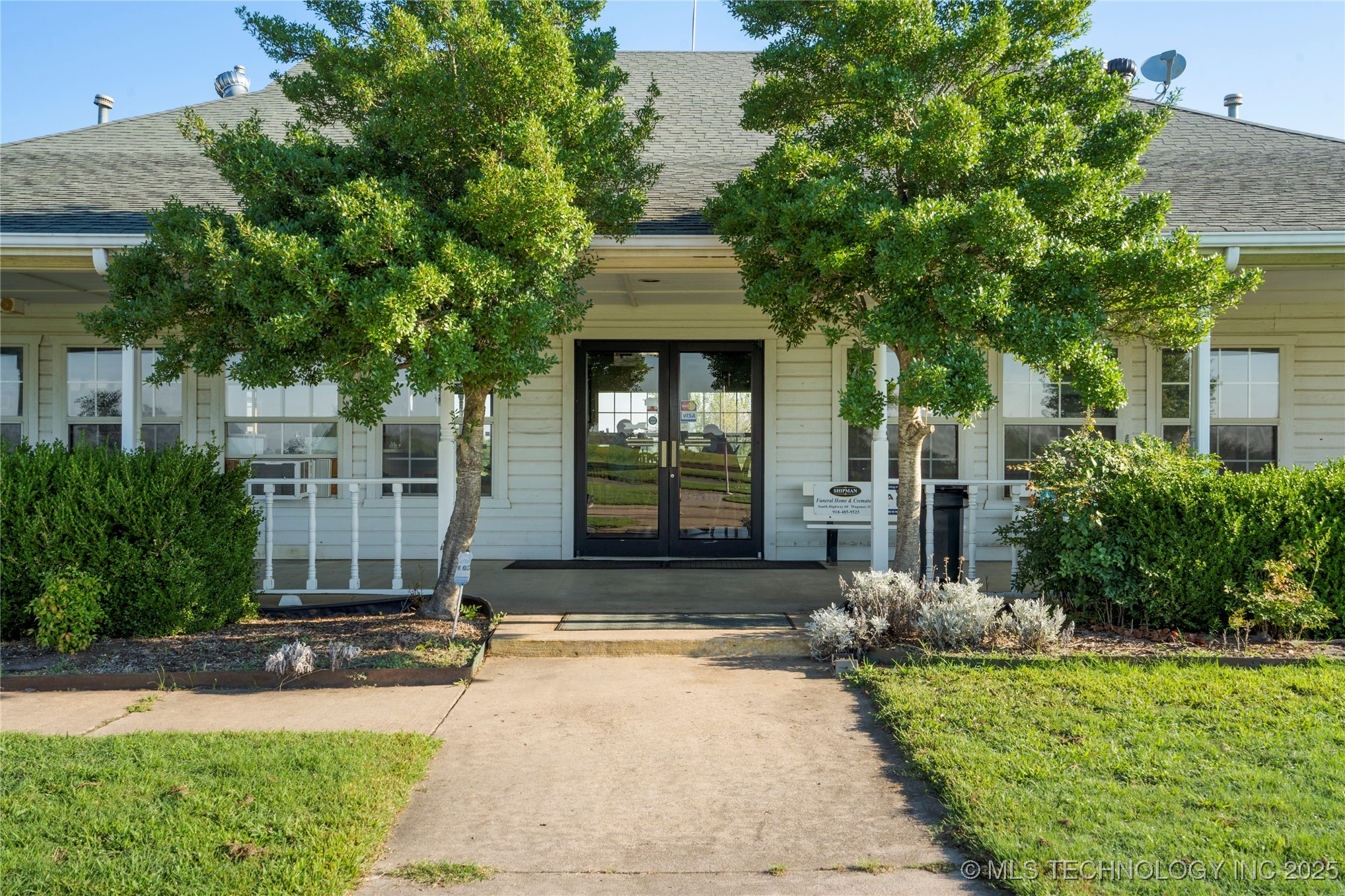 700 E Smith Ferry Property Photo 3