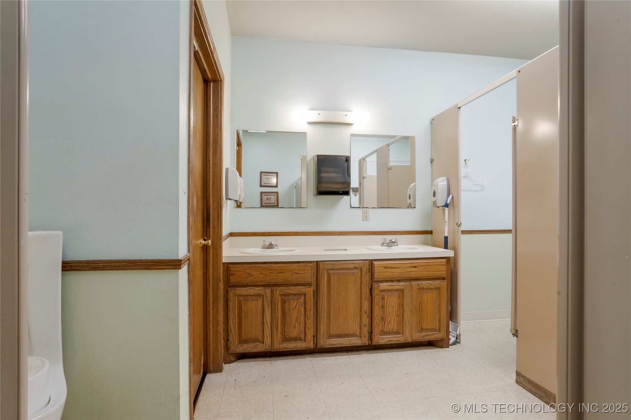 700 E Smith Ferry Property Photo 19