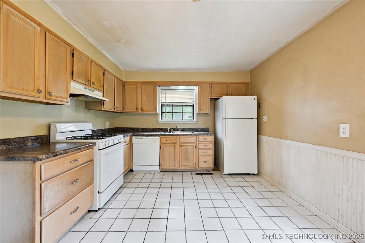 41 E 52nd Street Property Photo 10