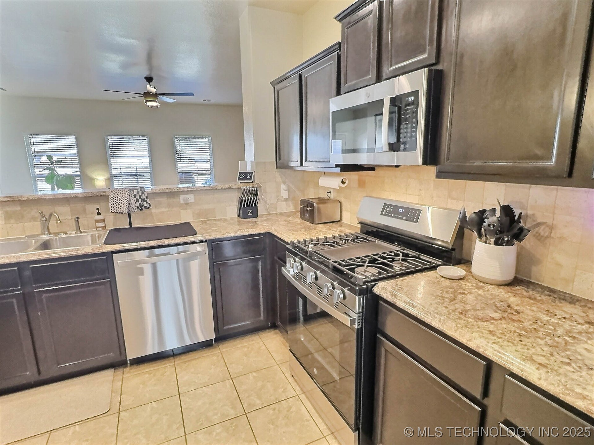 8703 E 126th Court S Property Photo 6