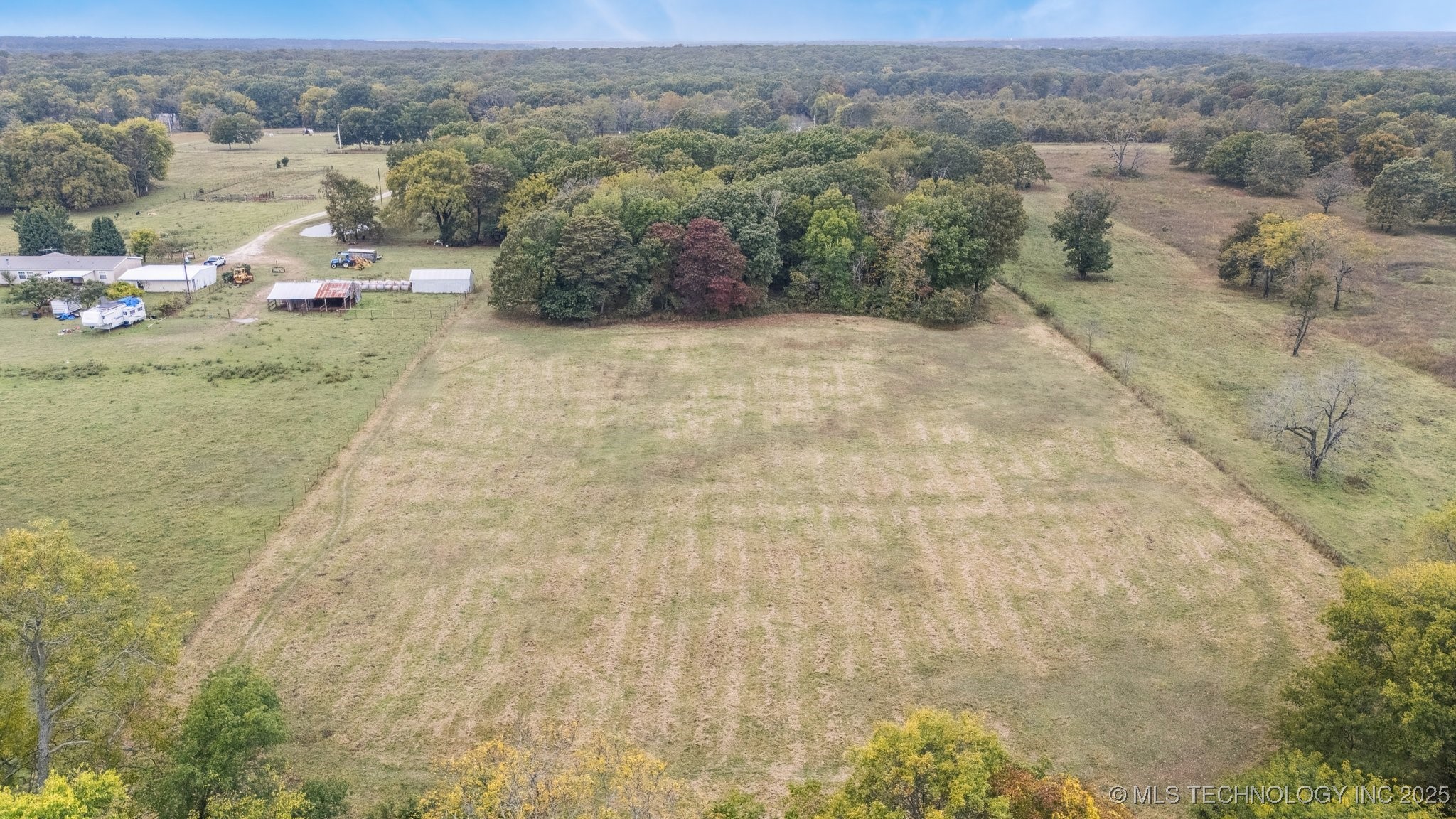 7383 S 447 Road Property Photo 3