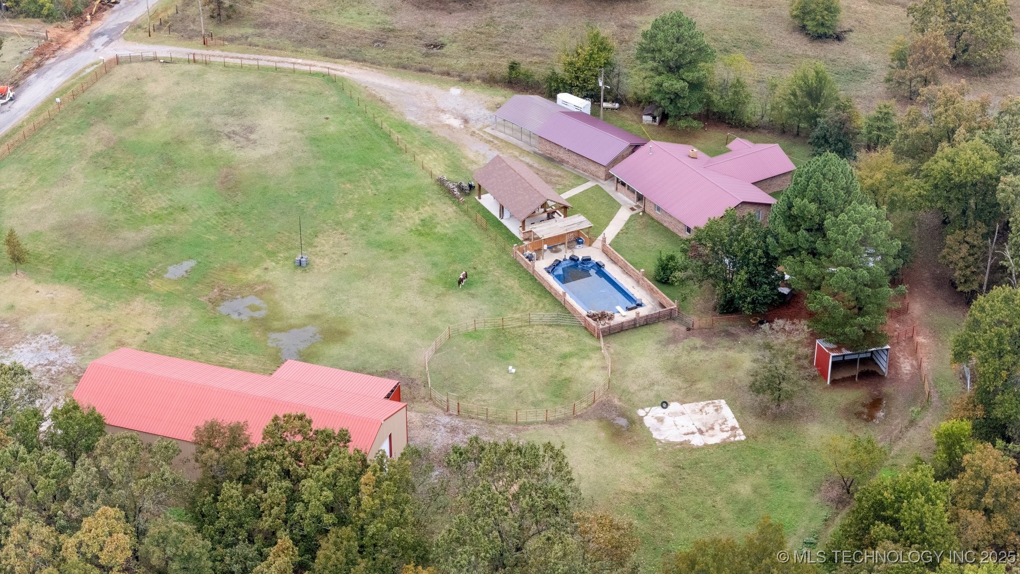 7383 S 447 Road Property Photo 5