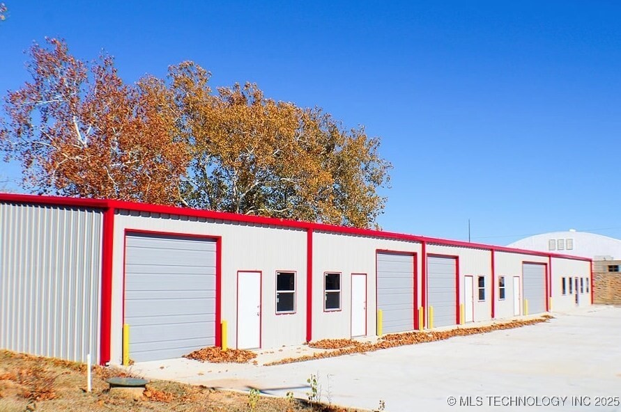 607 S Lake Murray Drive Property Photo 5