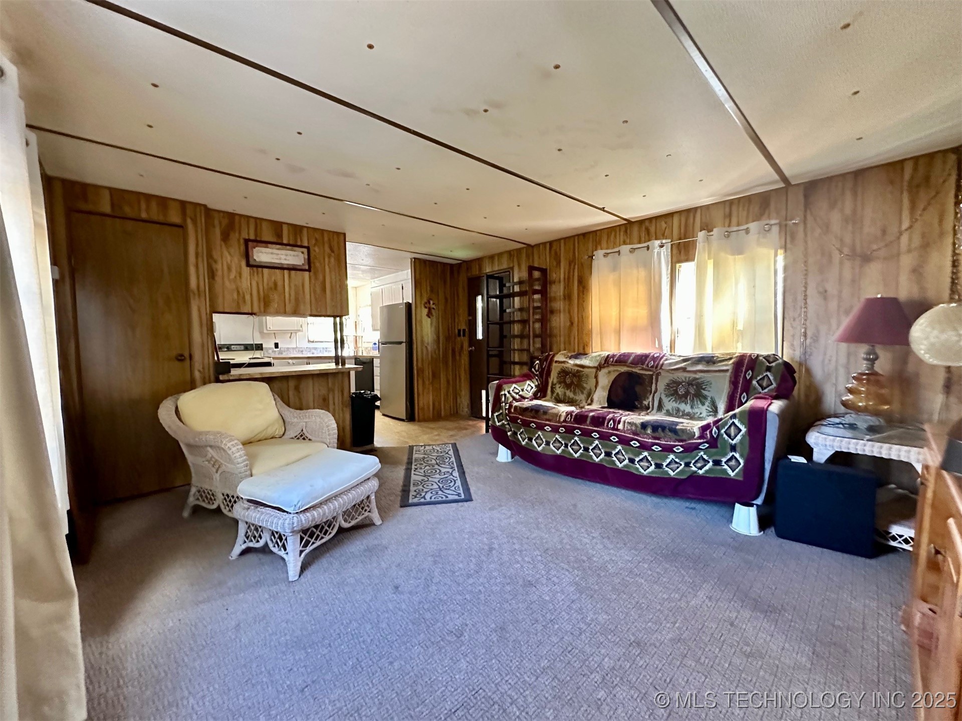 16807 Elliott Street Property Photo 5