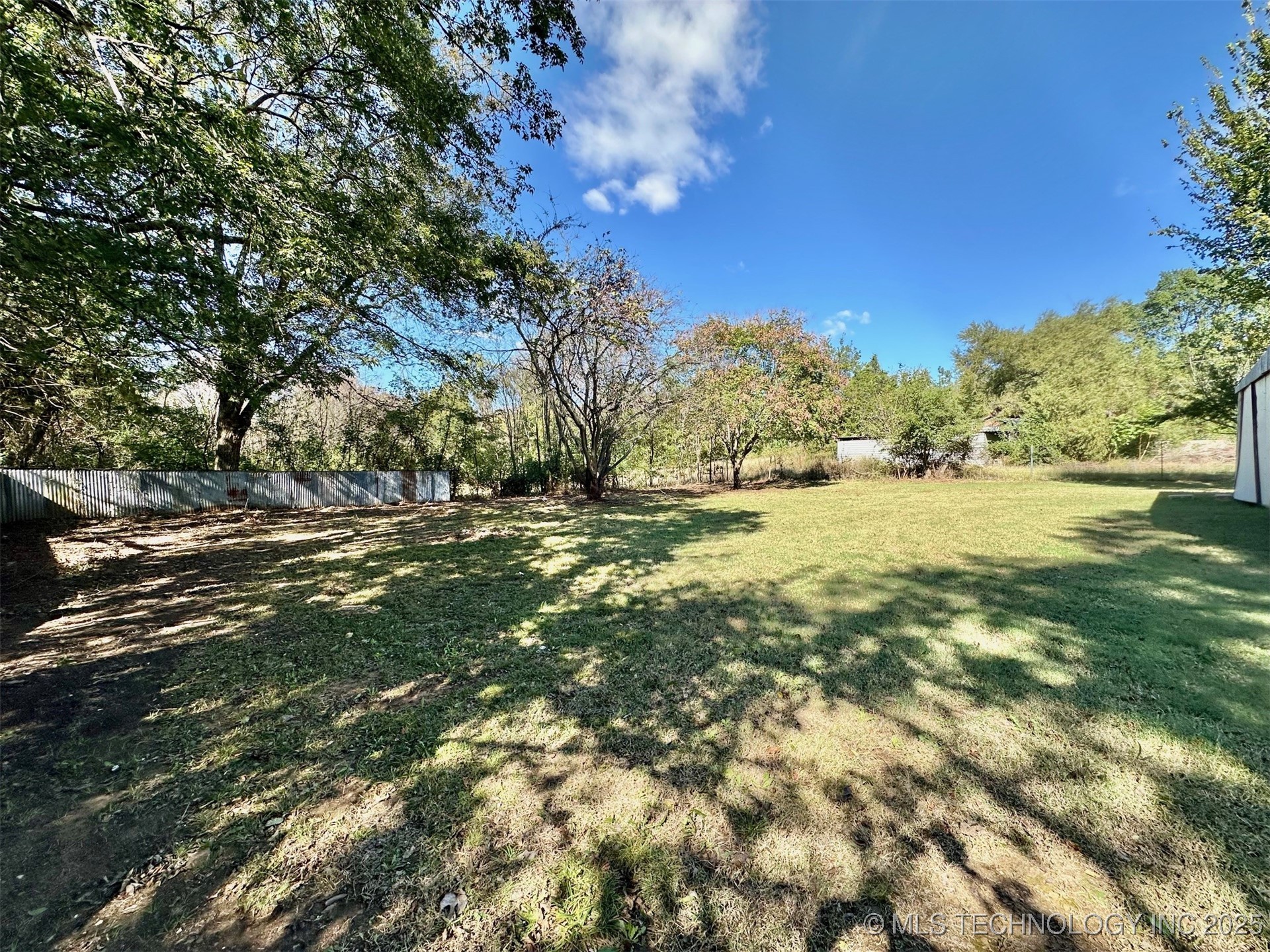 16807 Elliott Street Property Photo 16