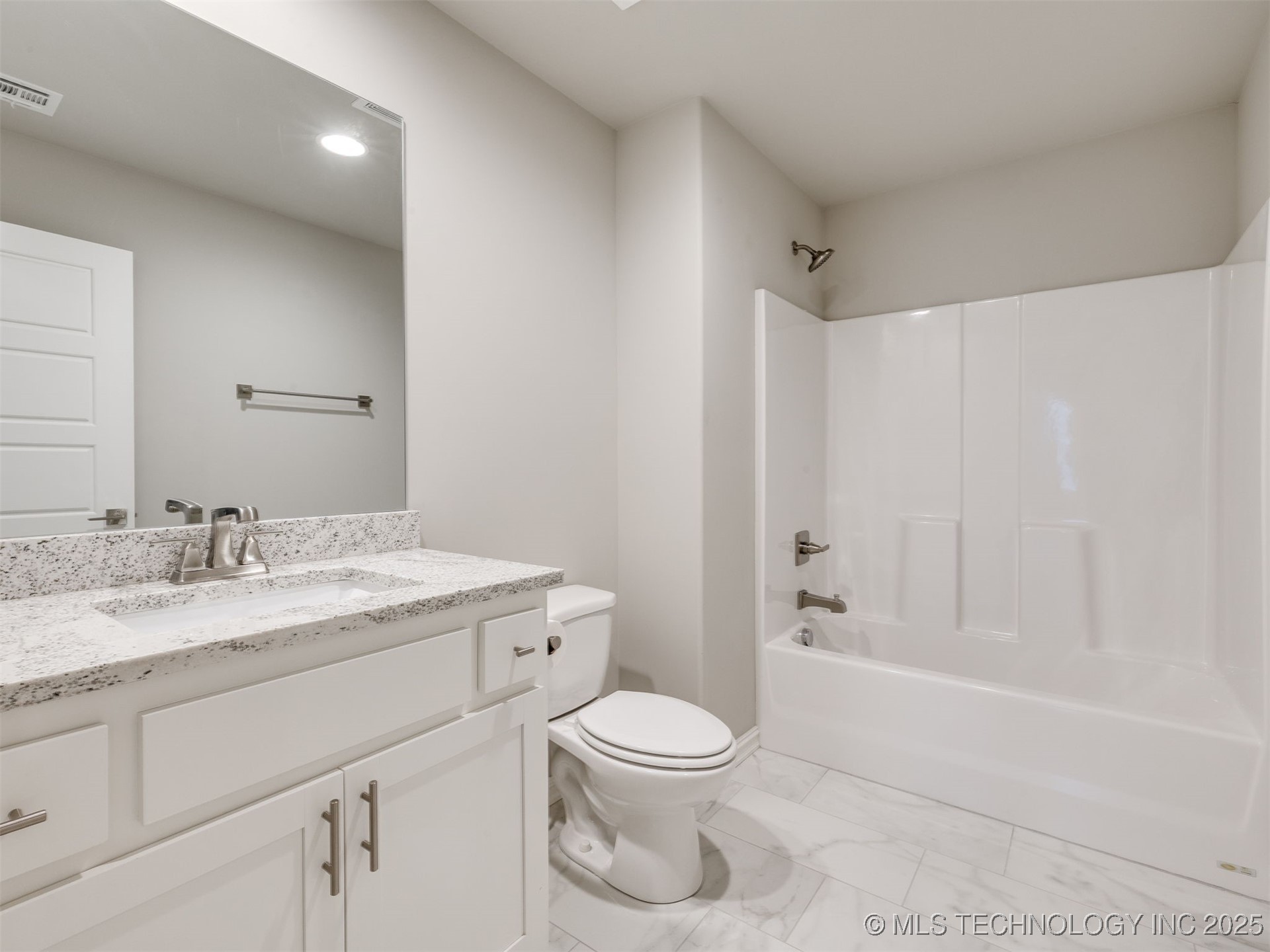 9745 E 116th Place S Property Photo 60