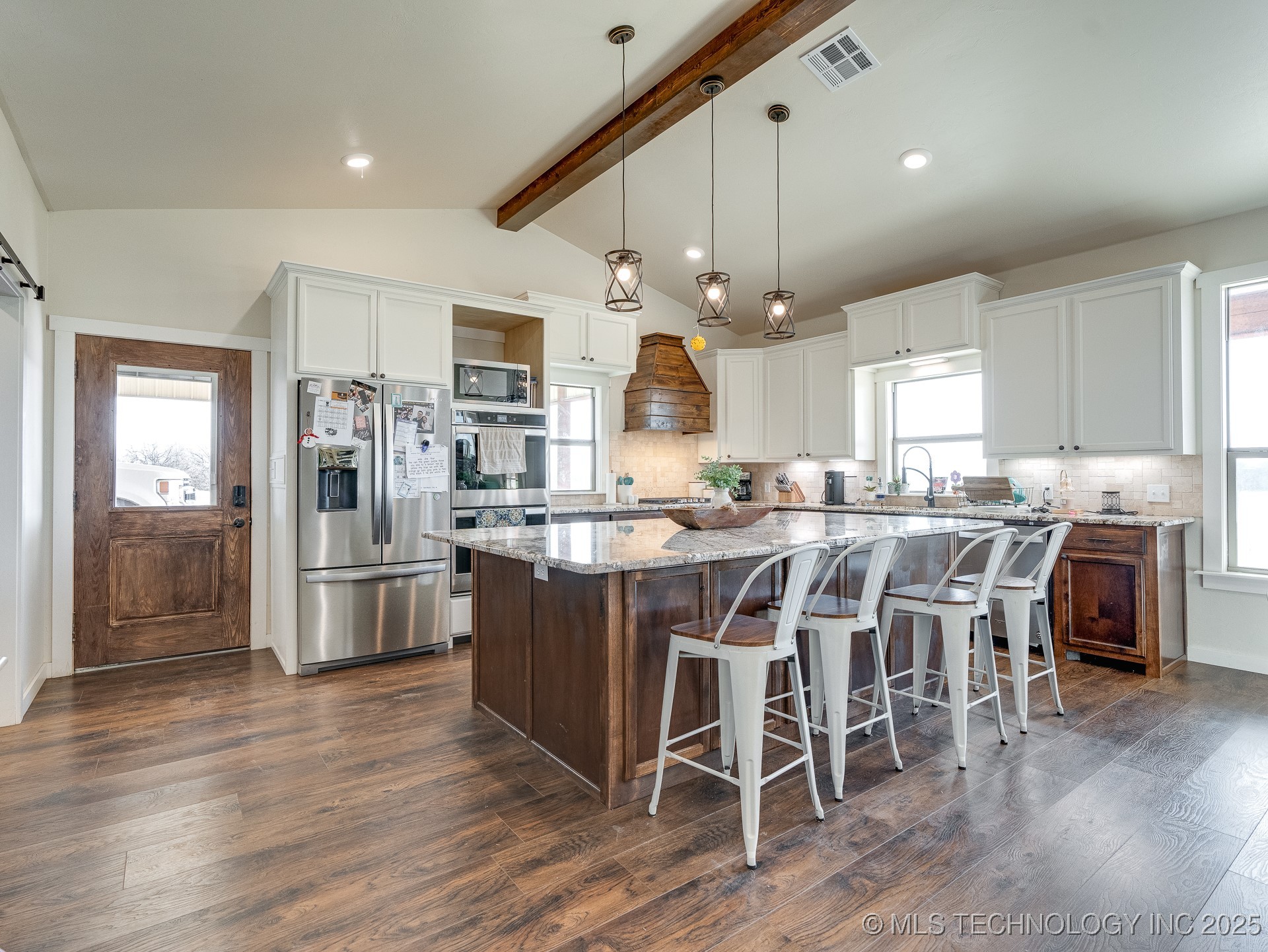 16860 County Road 3482 Property Photo 9