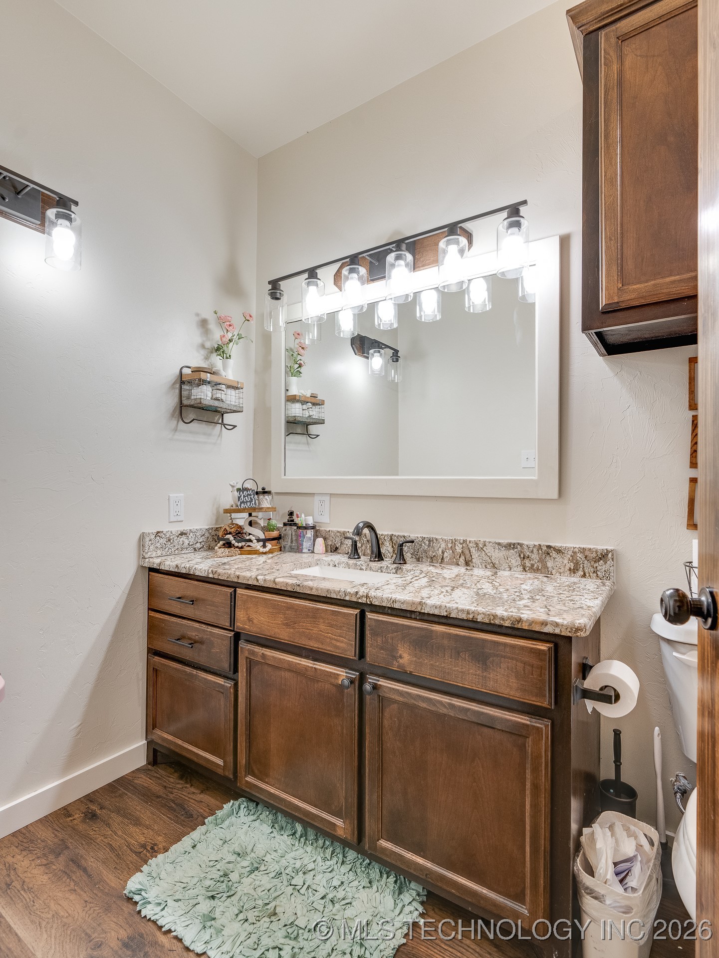 16860 County Road 3482 Property Photo 24