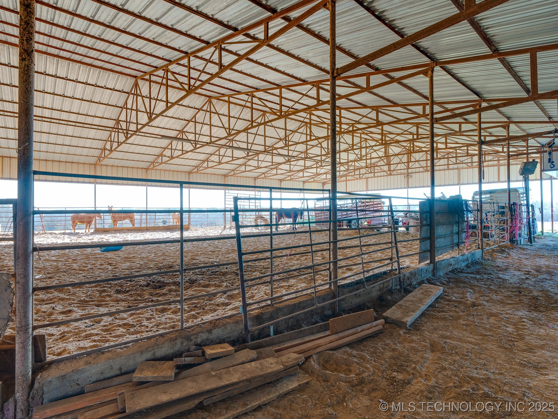 16860 County Road 3482 Property Photo 38