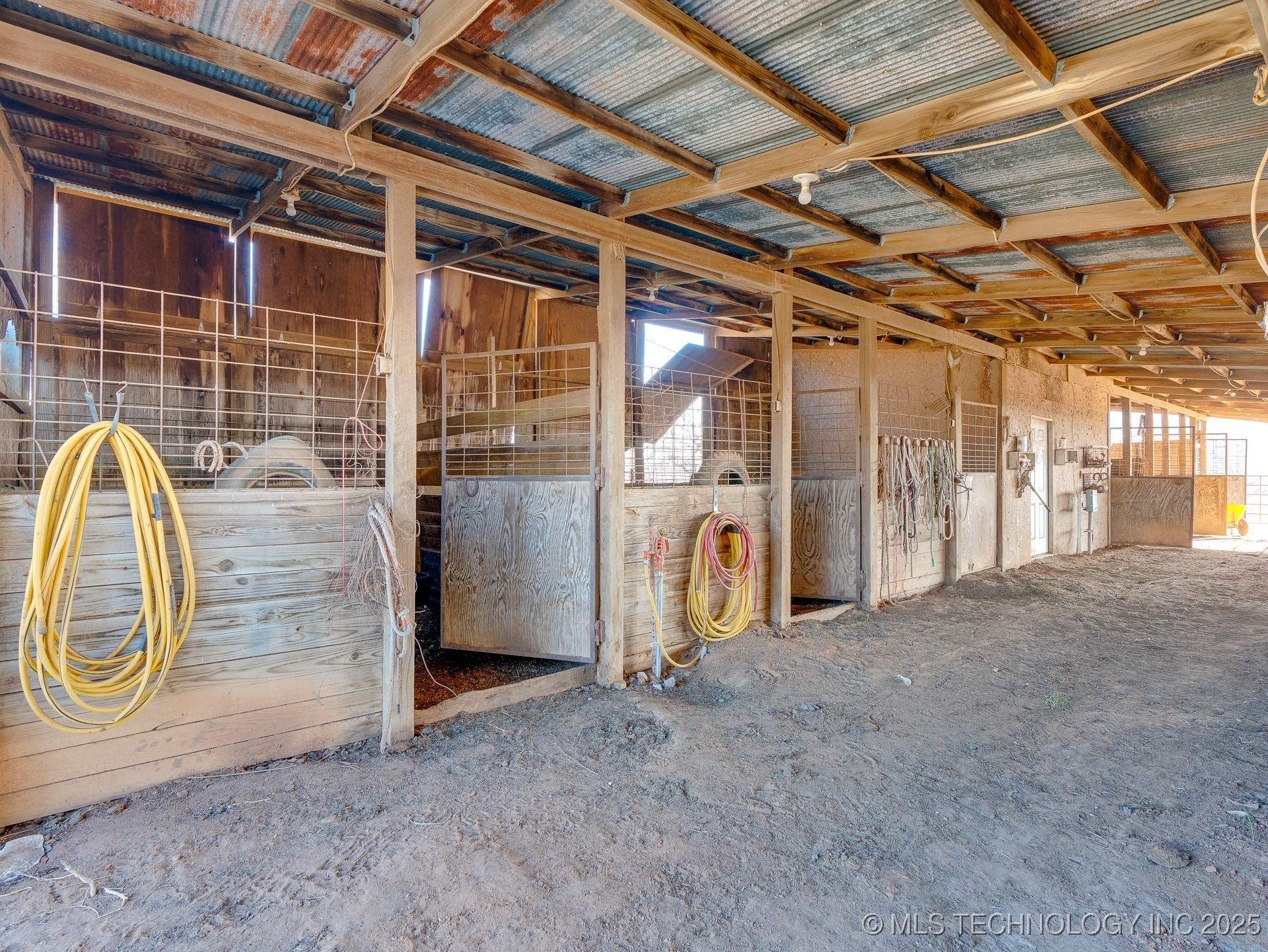 16860 County Road 3482 Property Photo 40