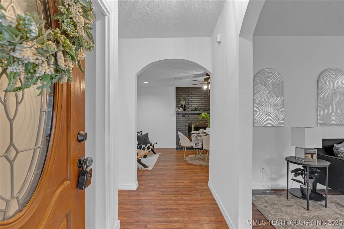 6831 W 34th Place Property Photo 4