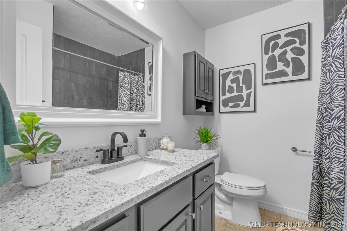 6831 W 34th Place Property Photo 22