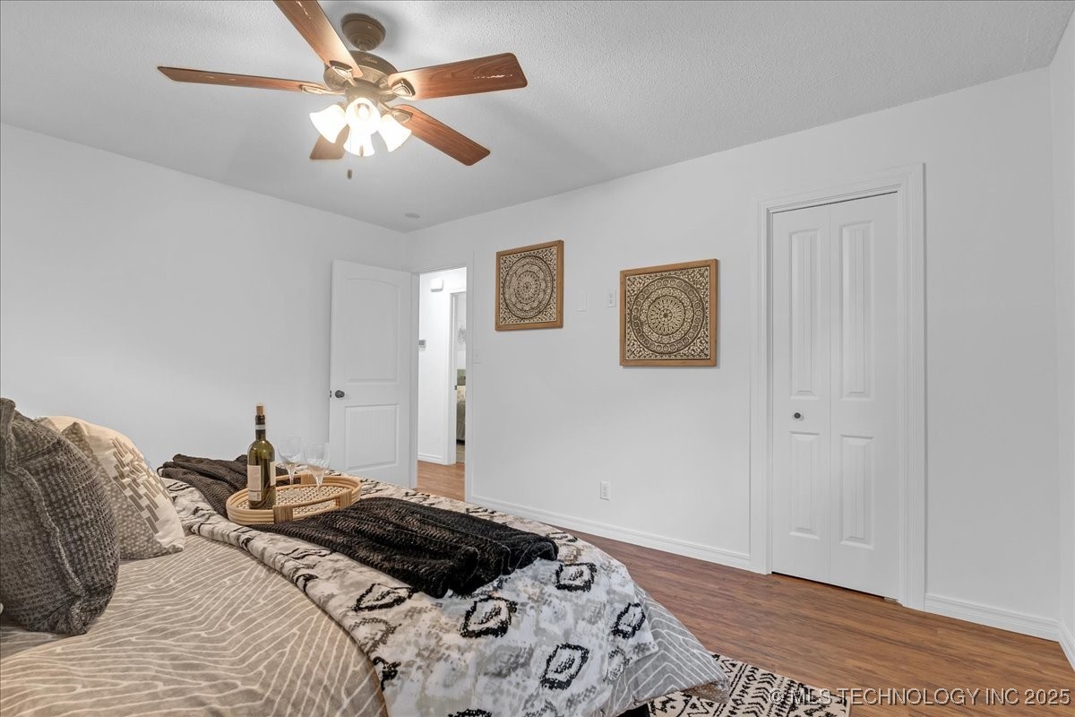 6831 W 34th Place Property Photo 27