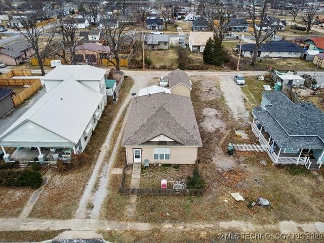 321 E Patti Page Boulevard Property Photo 1