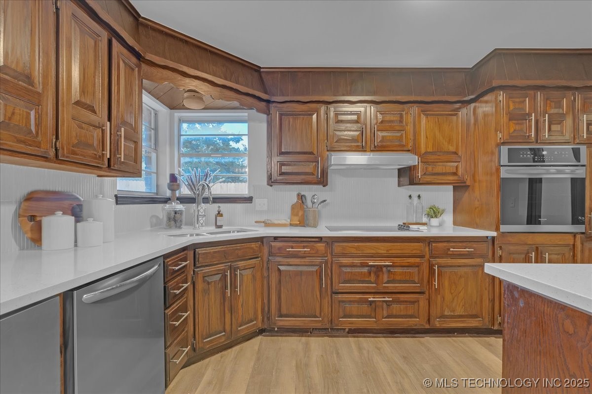 6314 S 70th East Avenue Property Photo 31