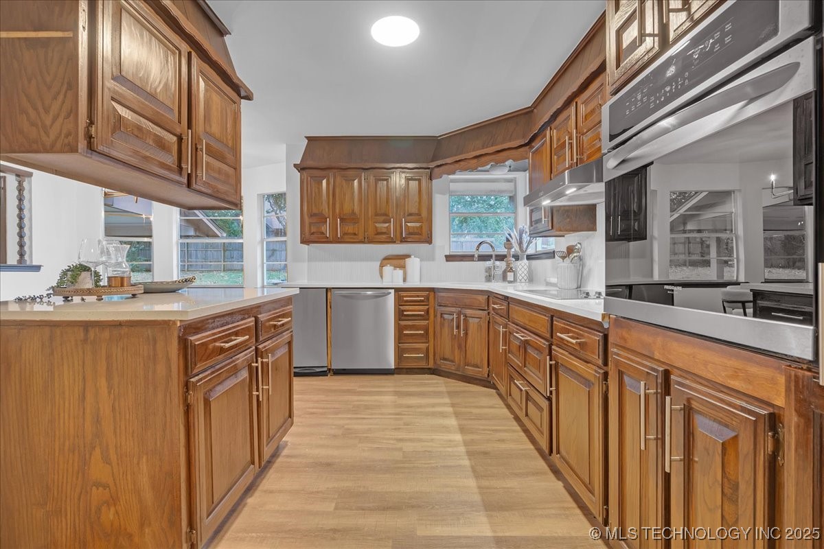 6314 S 70th East Avenue Property Photo 34