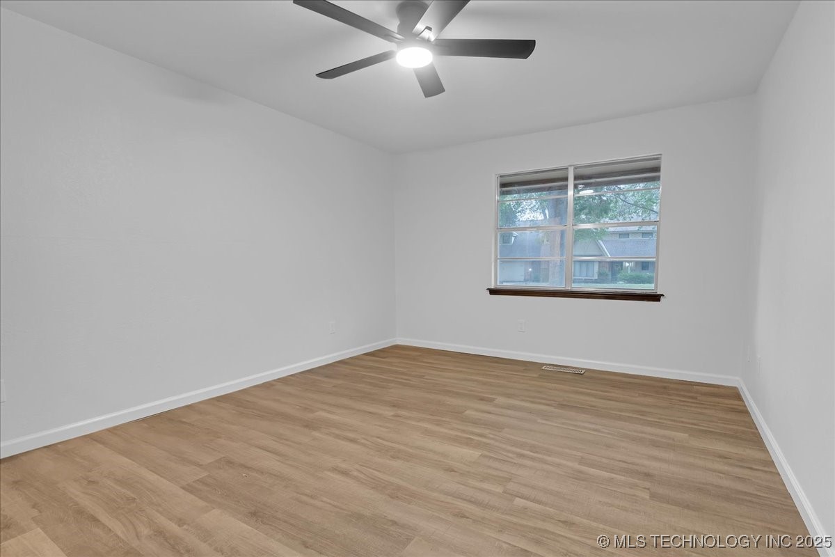 6314 S 70th East Avenue Property Photo 42