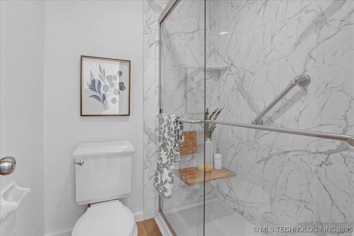 6314 S 70th East Avenue Property Photo 45