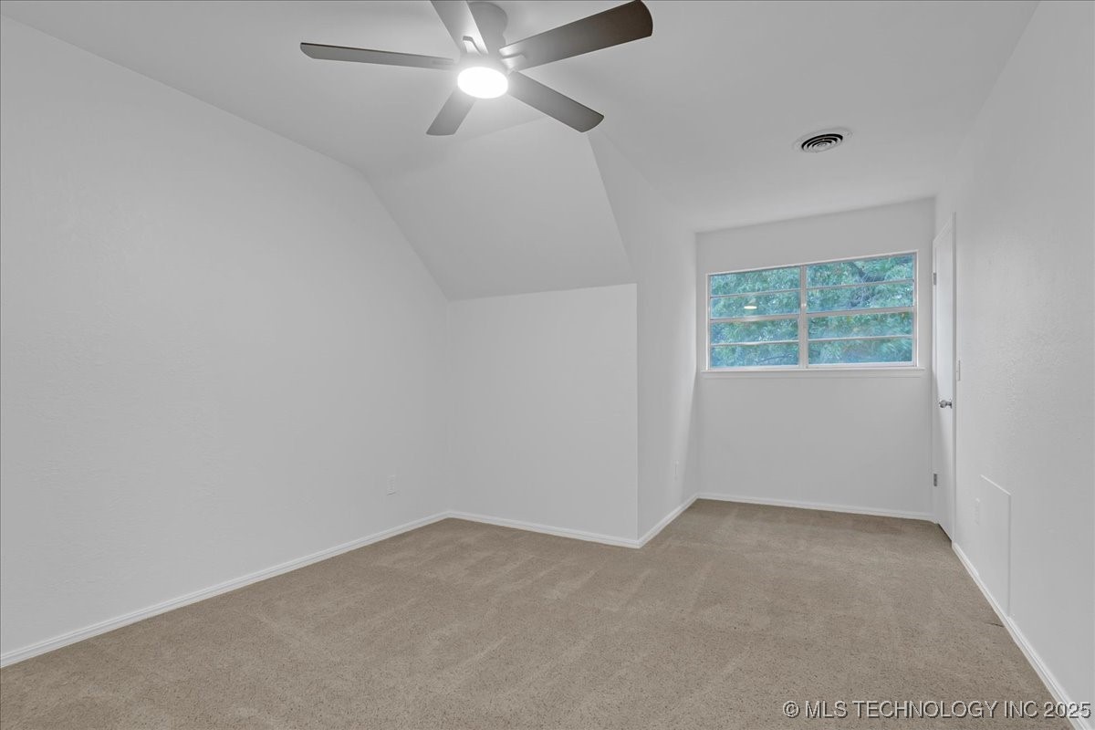 6314 S 70th East Avenue Property Photo 54