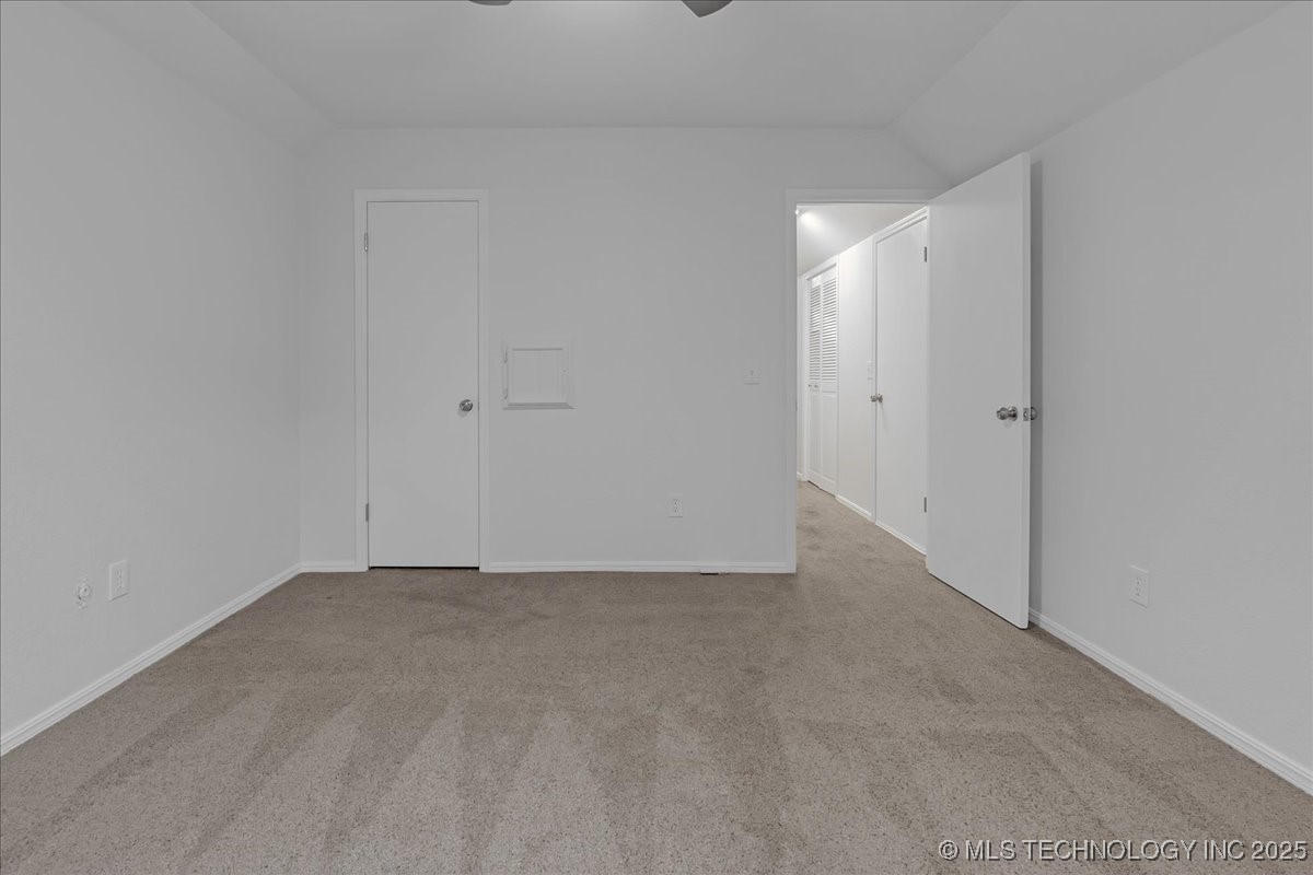 6314 S 70th East Avenue Property Photo 60