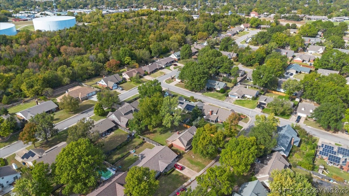 6314 S 70th East Avenue Property Photo 75