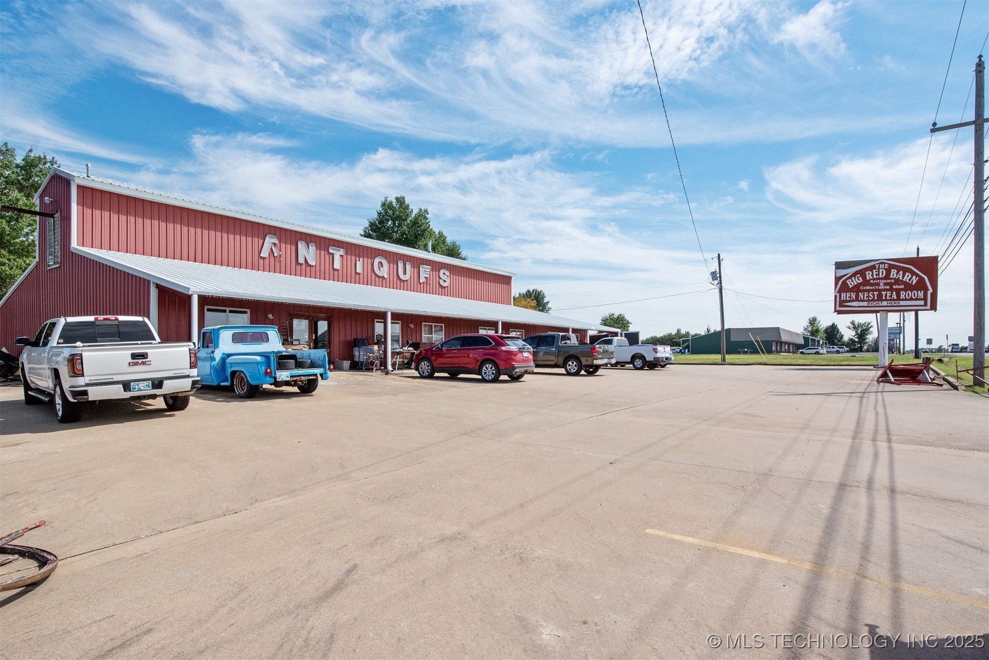 2001 S Hwy 69 Highway Property Photo 1