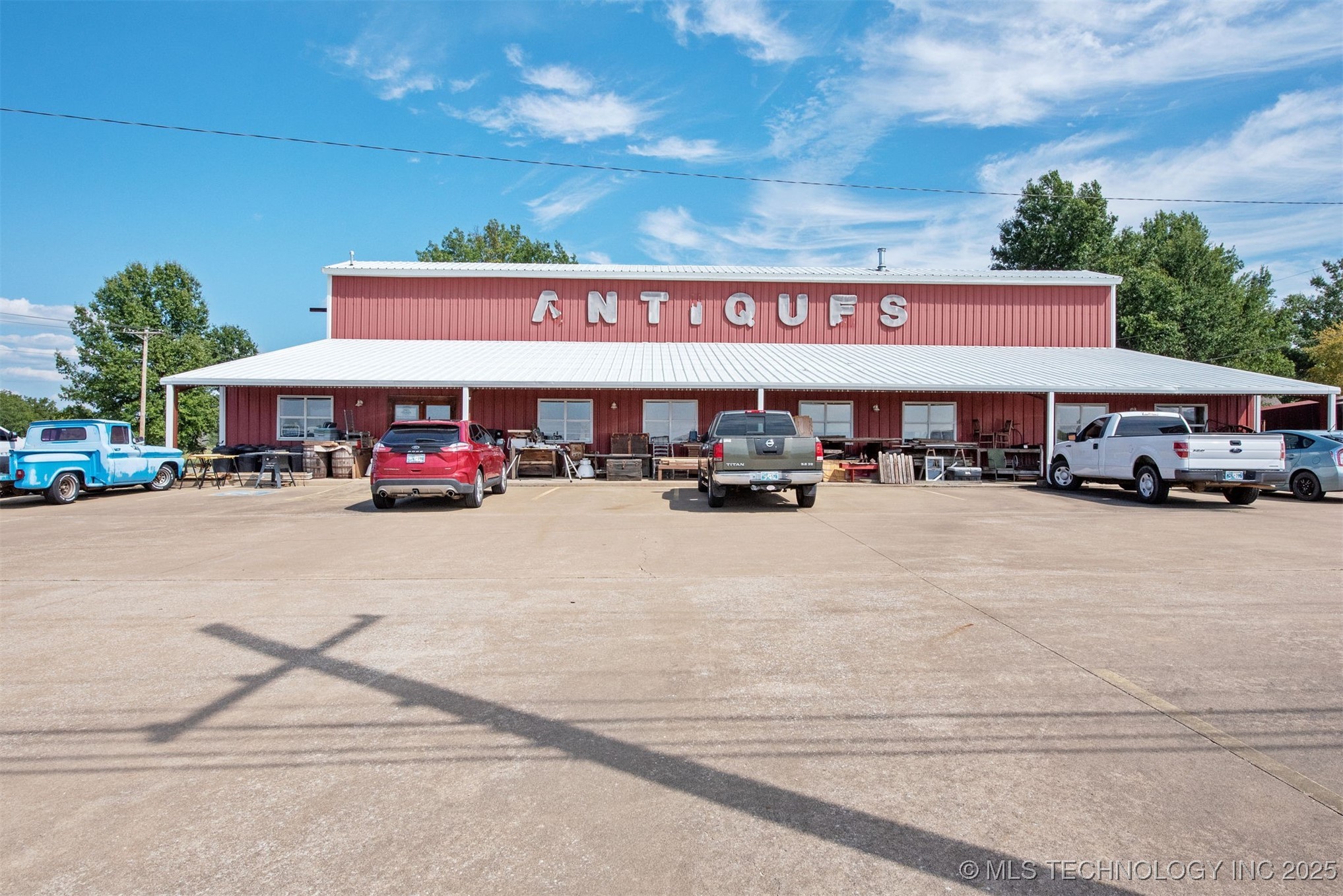 2001 S Hwy 69 Highway Property Photo 2