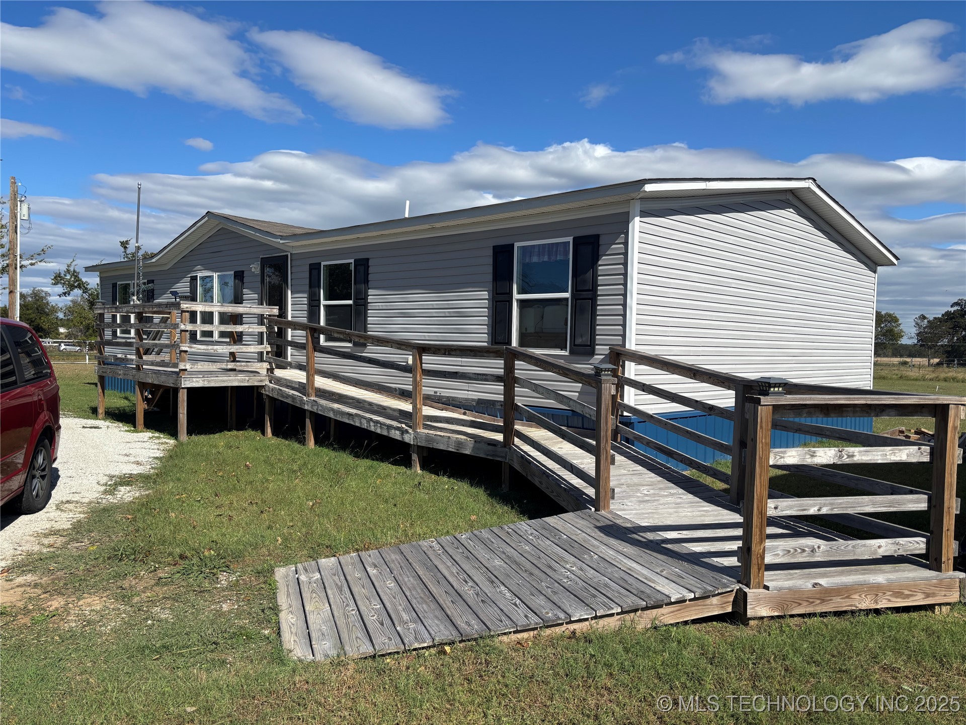 1720 3rd Avenue Se Property Photo 2