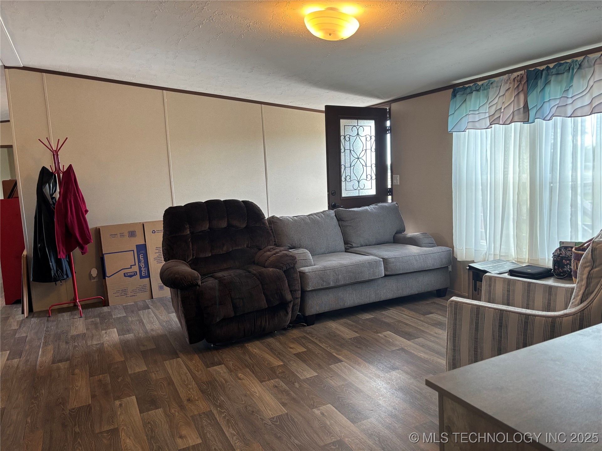 1720 3rd Avenue Se Property Photo 3