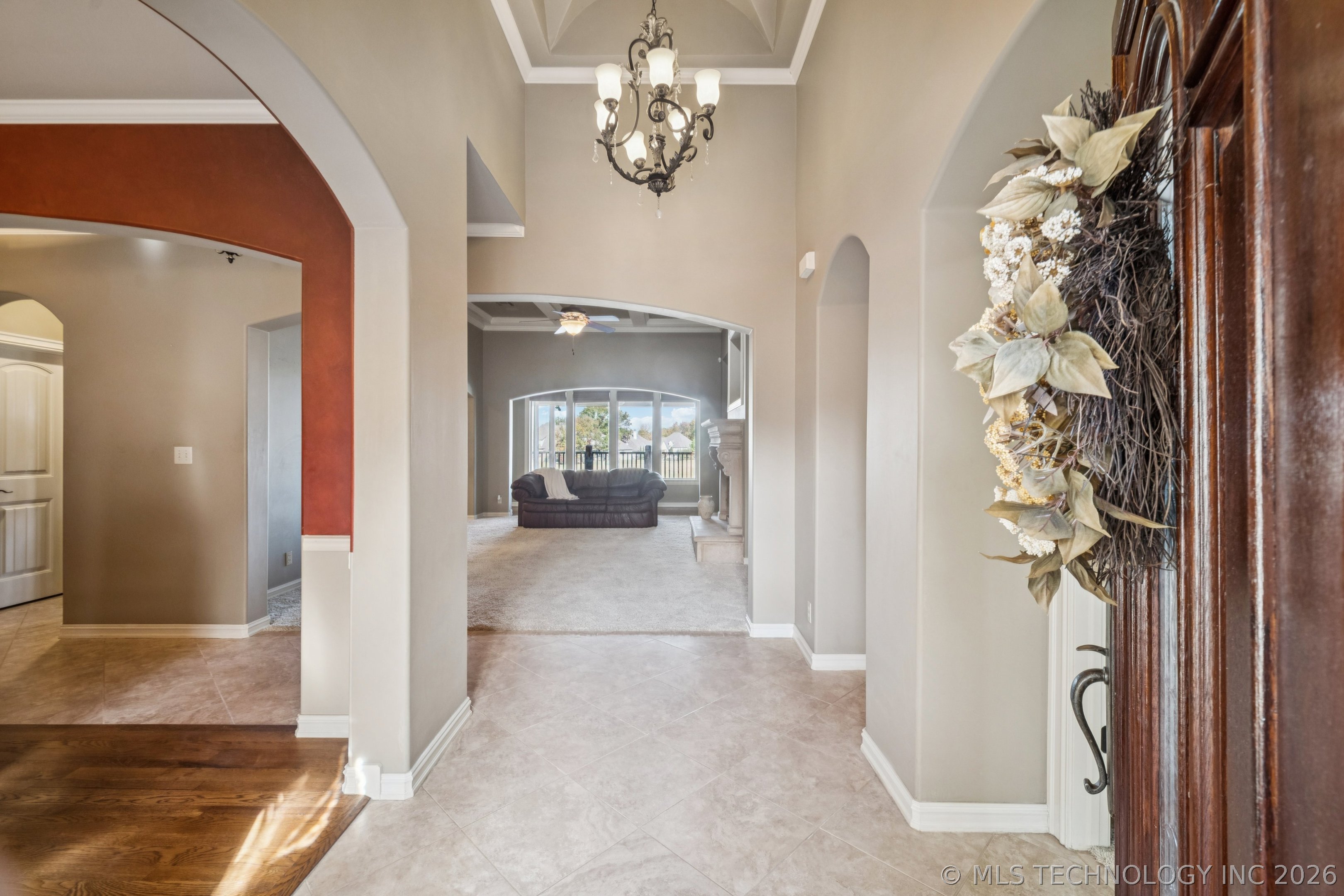 2609 E 138th Street S Property Photo 5