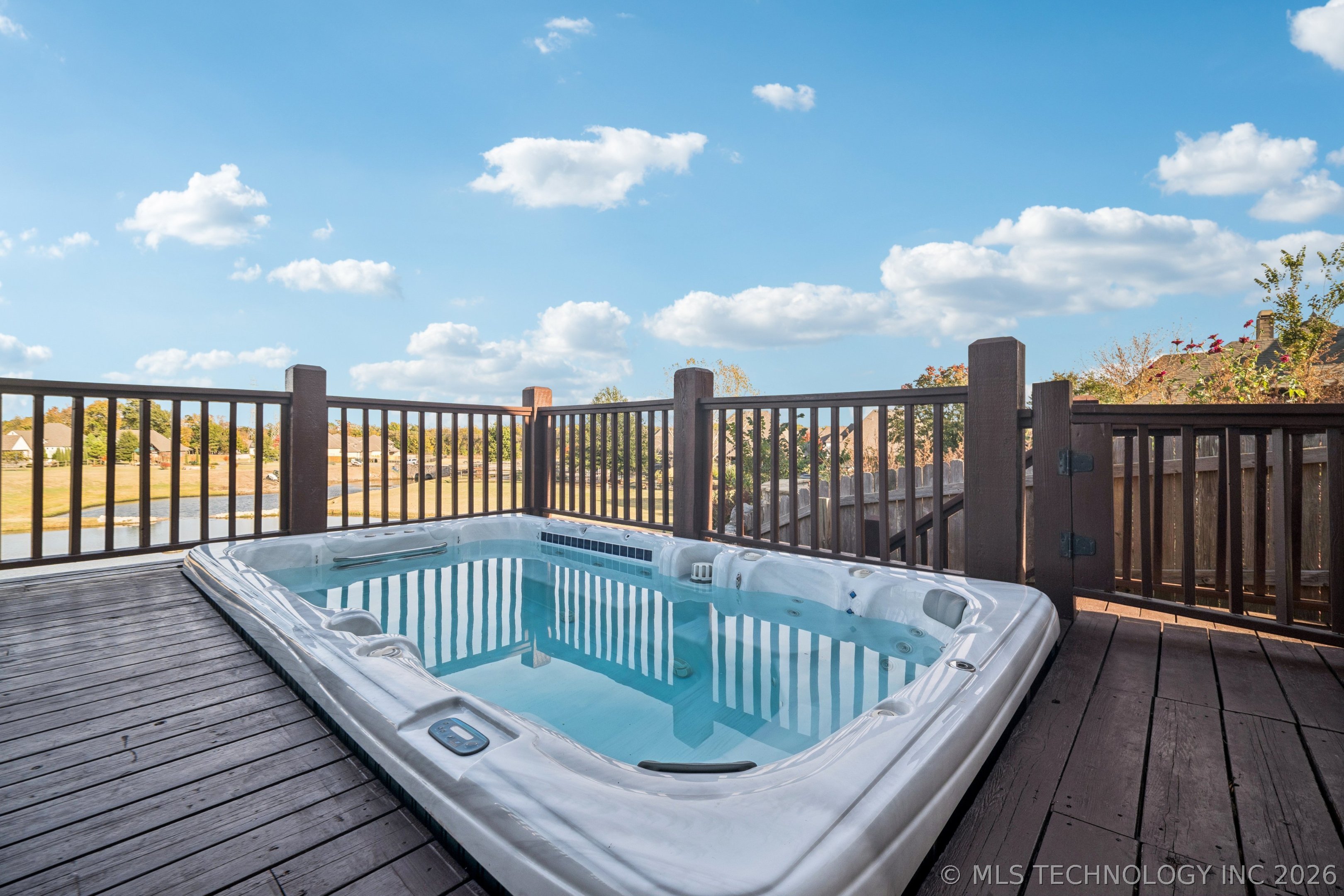 2609 E 138th Street S Property Photo 56