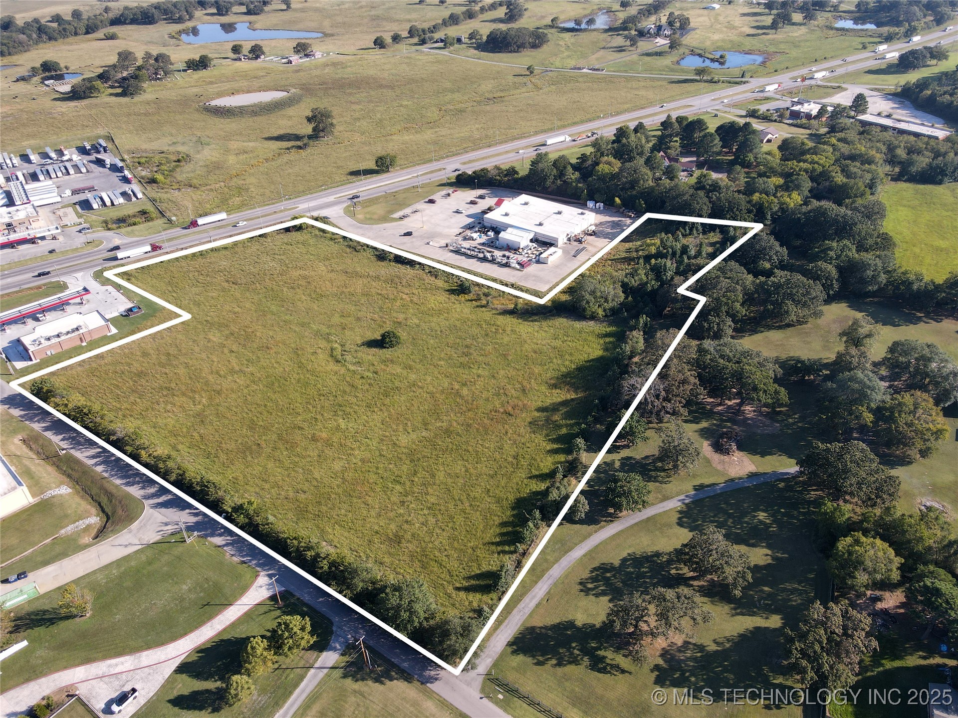 2067 S Mississippi Highway 69/75 Property Photo 9