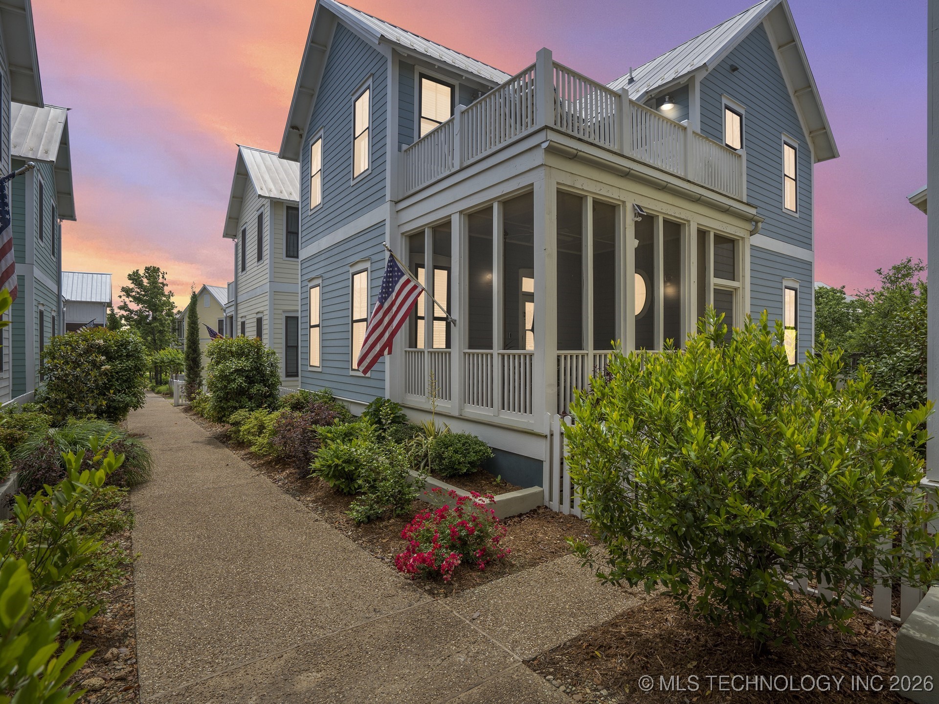 20 Redbud Street C Property Photo 1