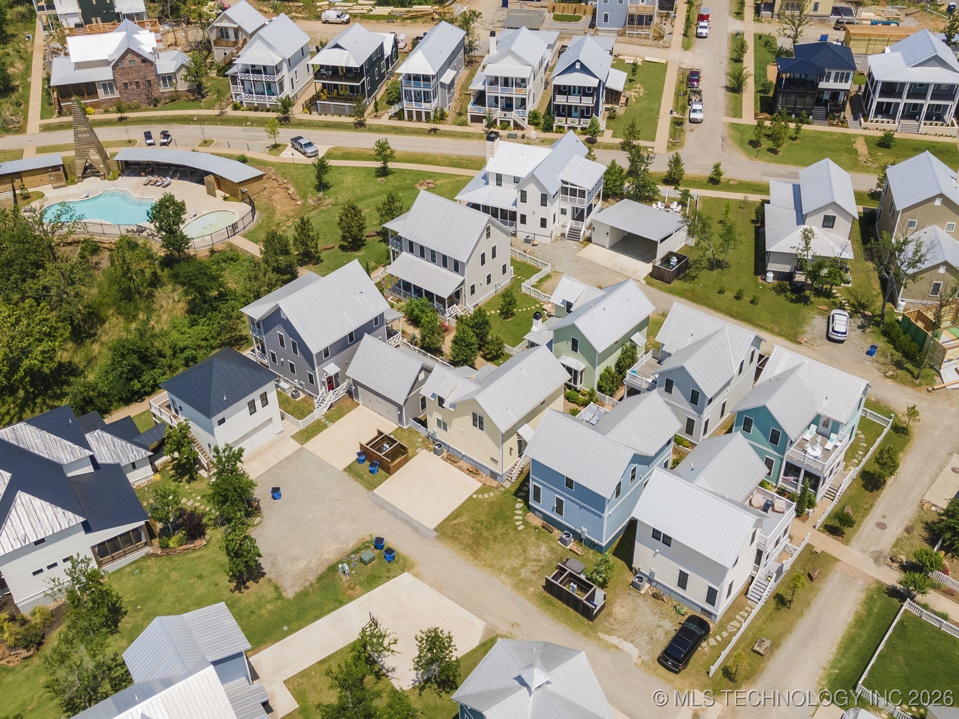 20 Redbud Street C Property Photo 10